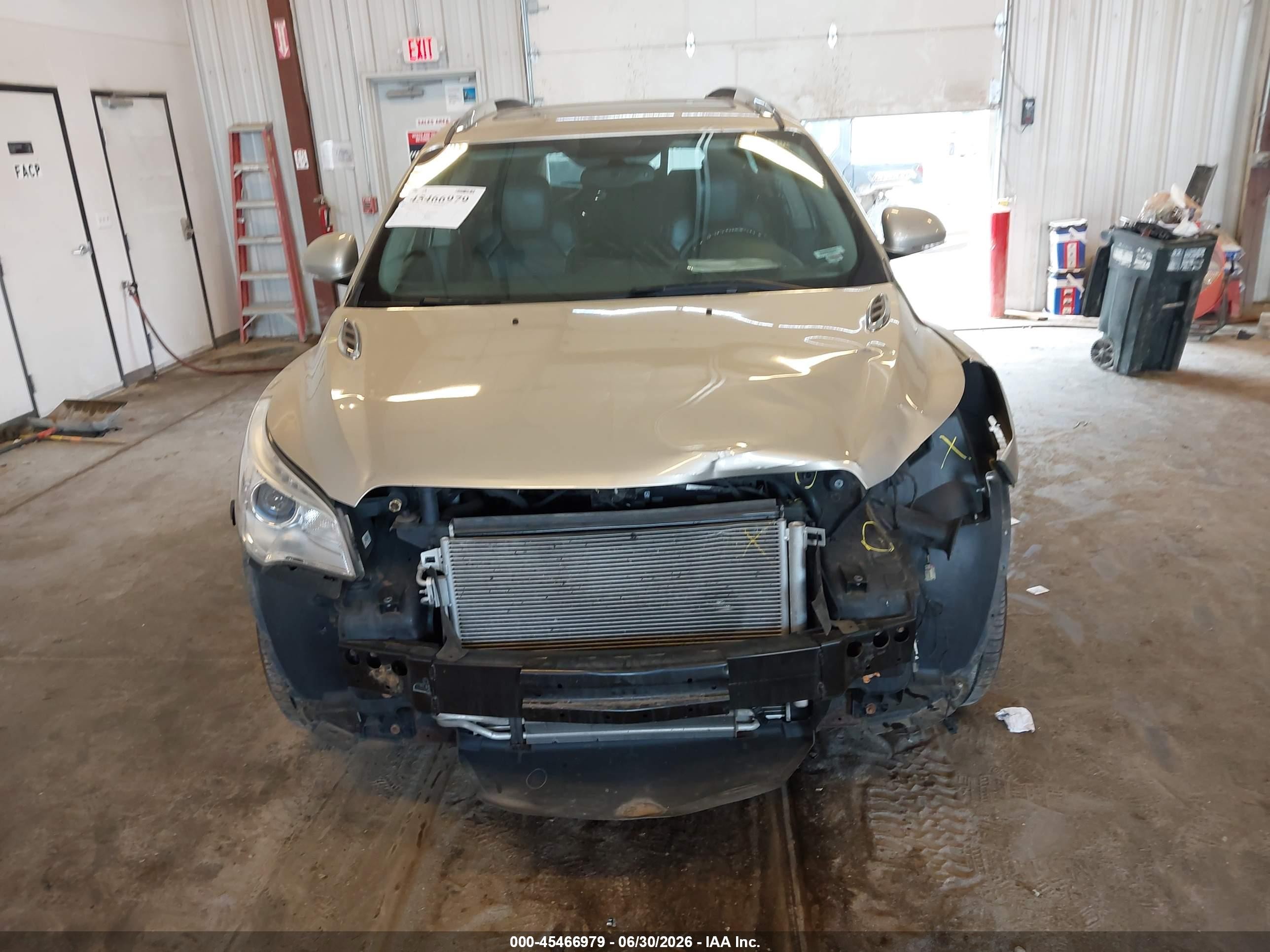 2015 Buick Enclave Leather Gold vin: 5GAKRBKD1FJ367200