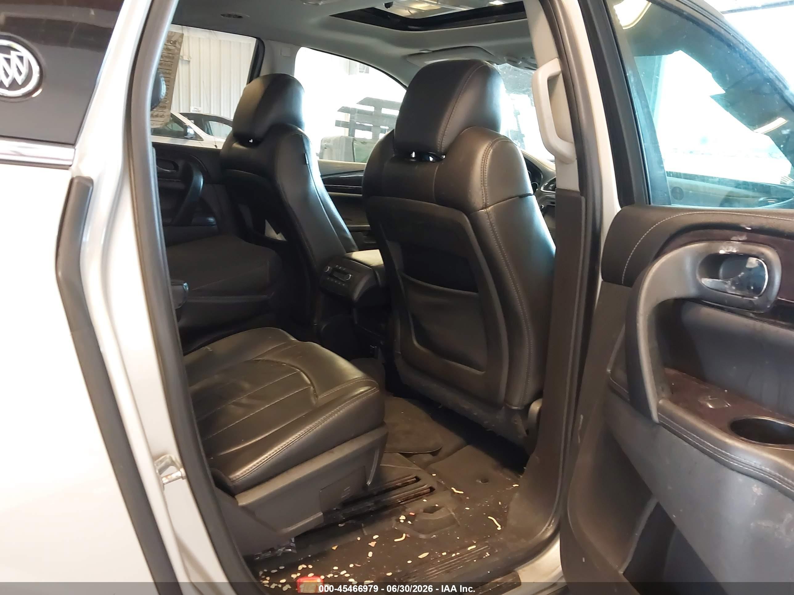 2015 Buick Enclave Leather Gold vin: 5GAKRBKD1FJ367200