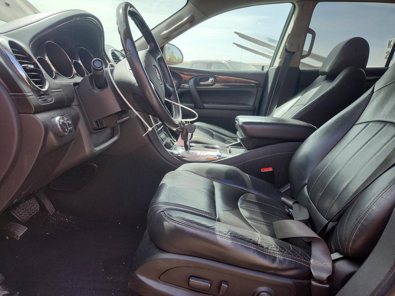 2016 Buick Enclave Бордовый vin: 5GAKRBKD1GJ132197