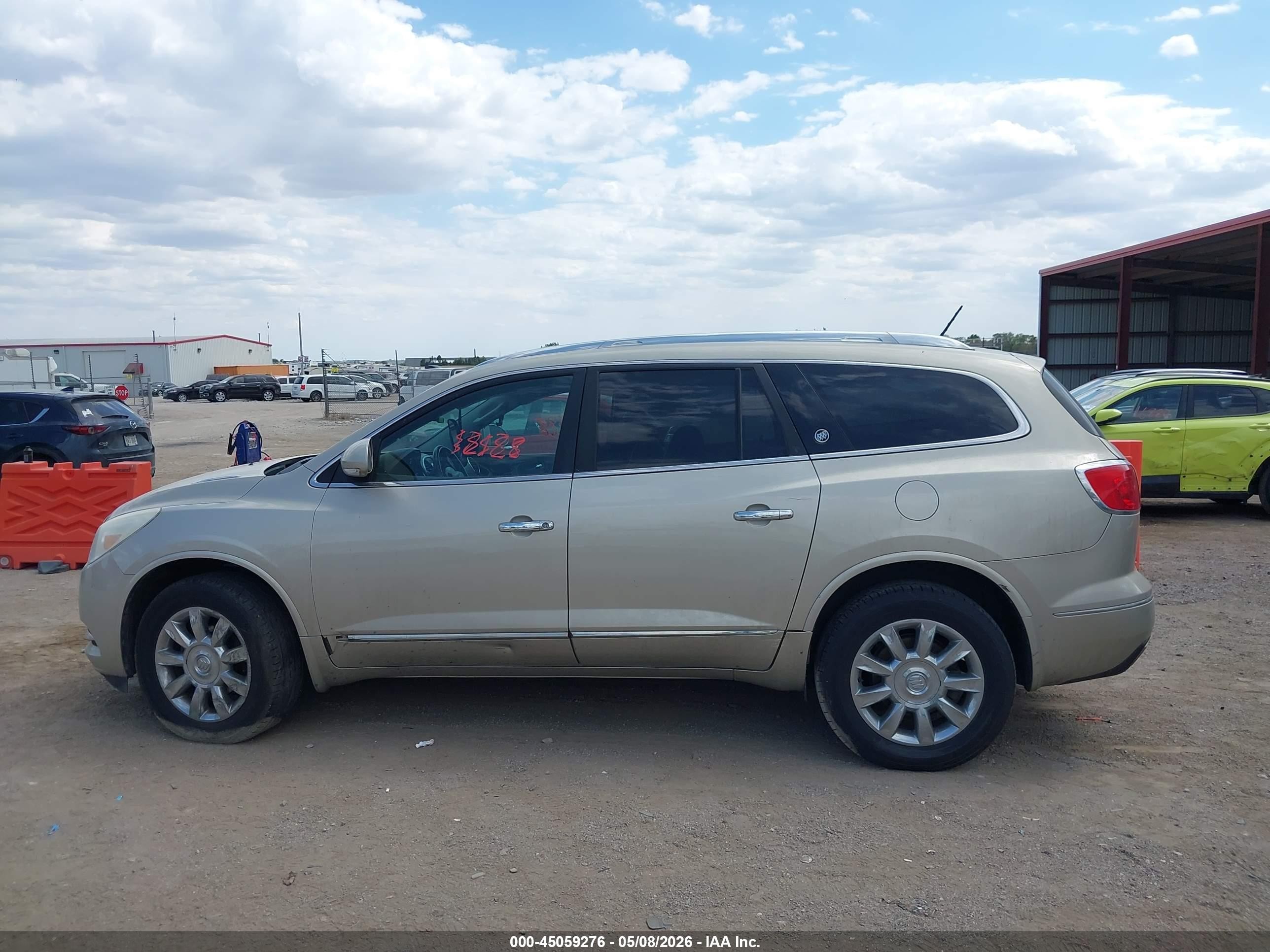 2014 Buick Enclave Leather Beige vin: 5GAKRBKD2EJ172284