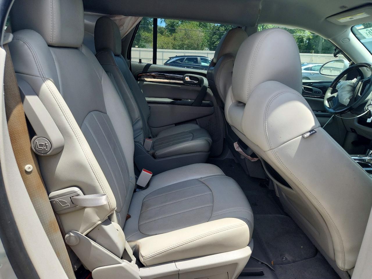 2015 Buick Enclave Silver vin: 5GAKRBKD2FJ354200
