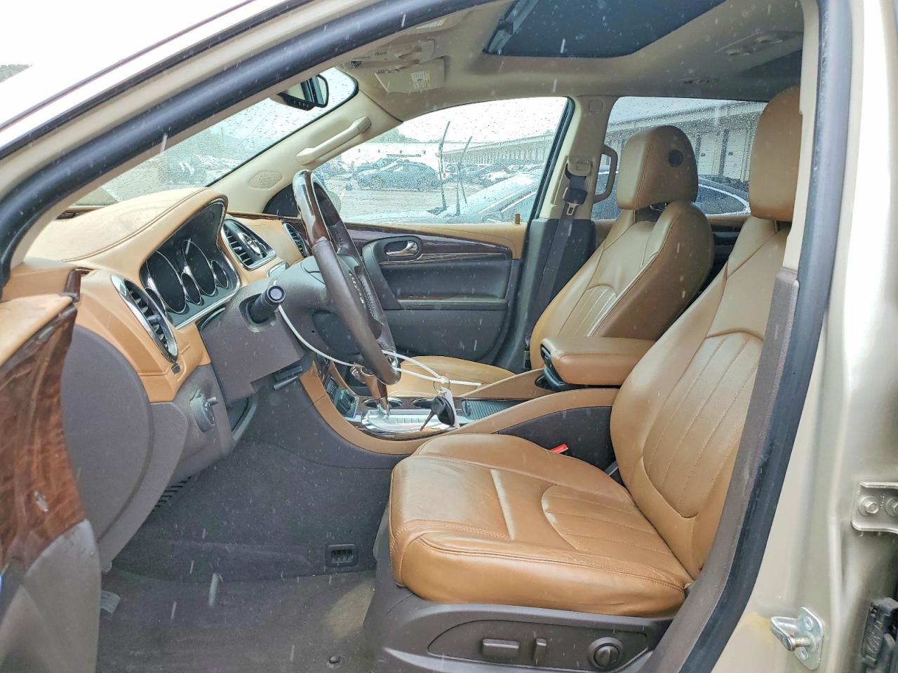 2015 Buick Enclave Beige vin: 5GAKRBKD2FJ386614
