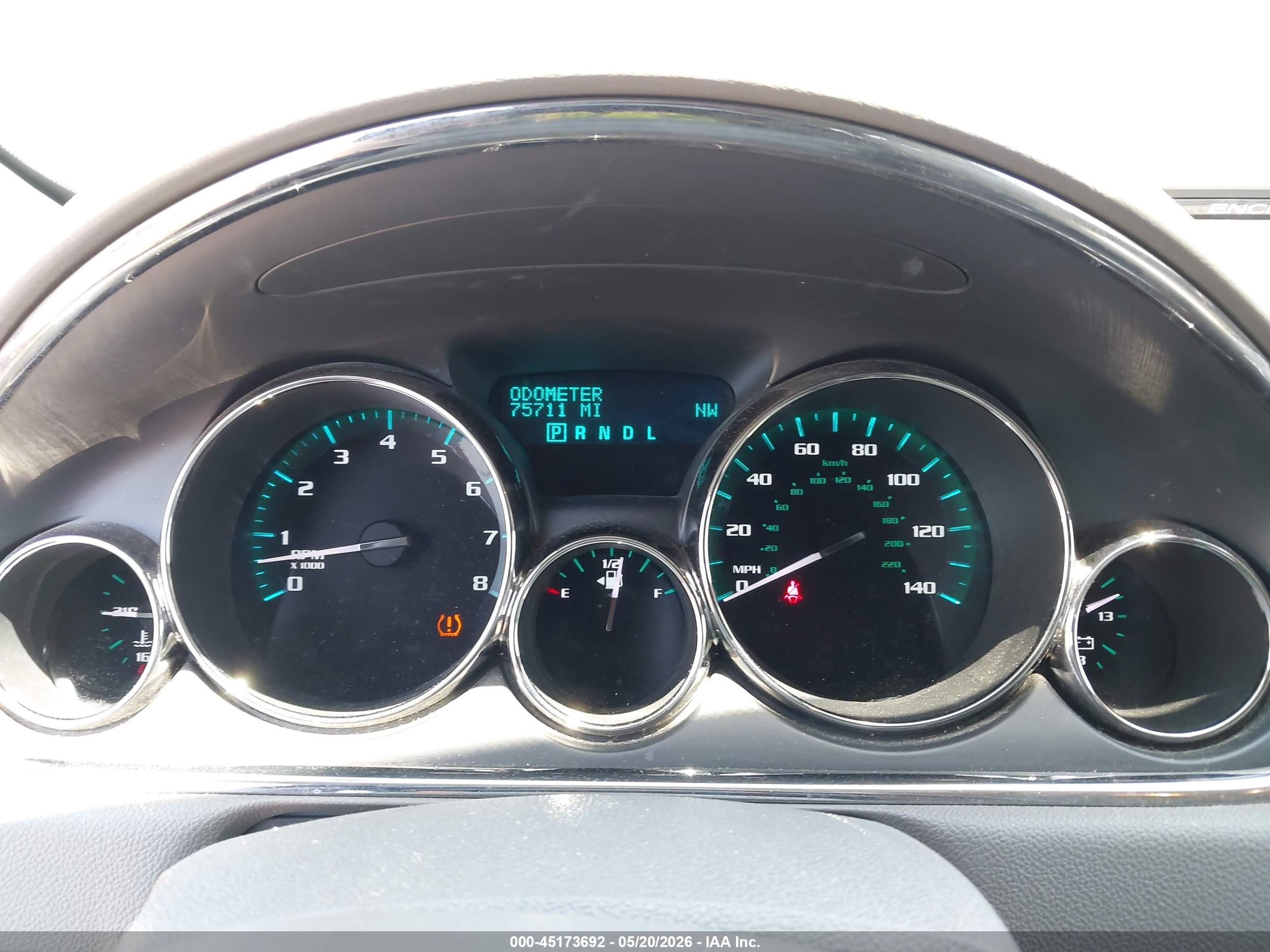 2017 Buick Enclave Leather Белый vin: 5GAKRBKD2HJ350165