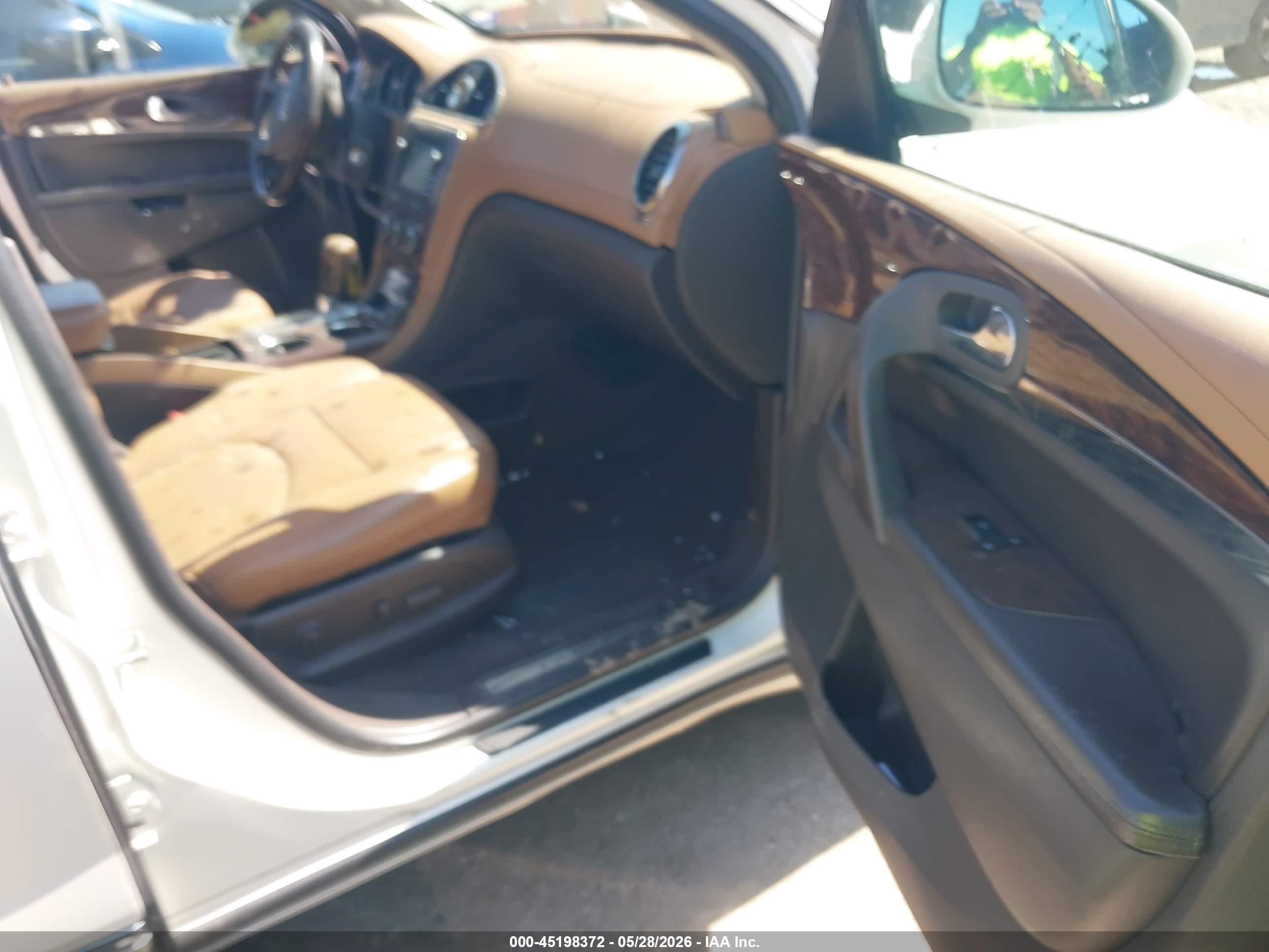 2015 Buick Enclave Leather White vin: 5GAKRBKD3FJ150781