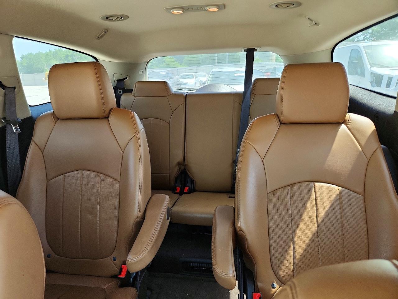 2015 Buick Enclave Tan vin: 5GAKRBKD3FJ153700