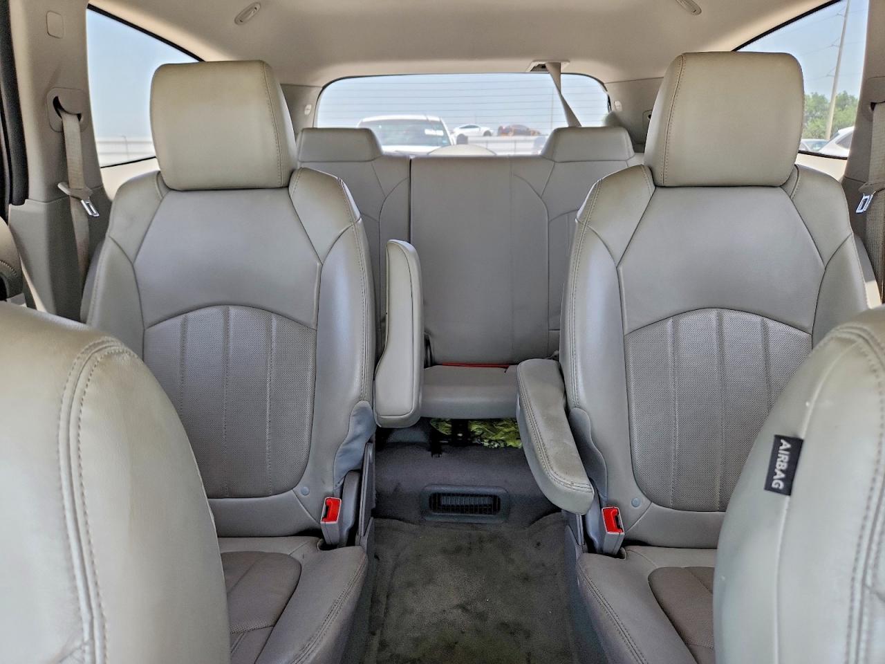 2015 Buick Enclave Silver vin: 5GAKRBKD3FJ291740