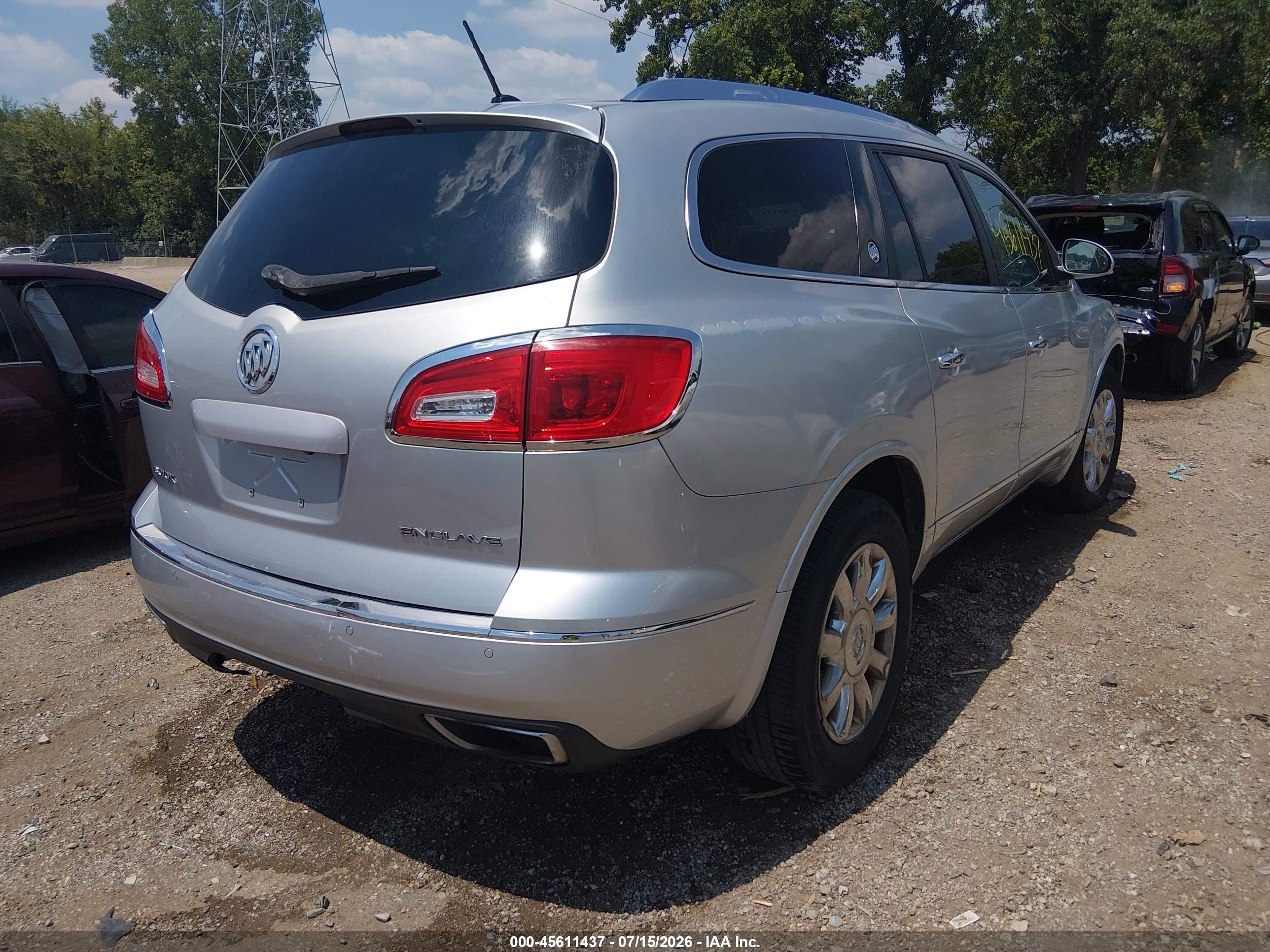 2015 Buick Enclave Leather Silver vin: 5GAKRBKD3FJ305779