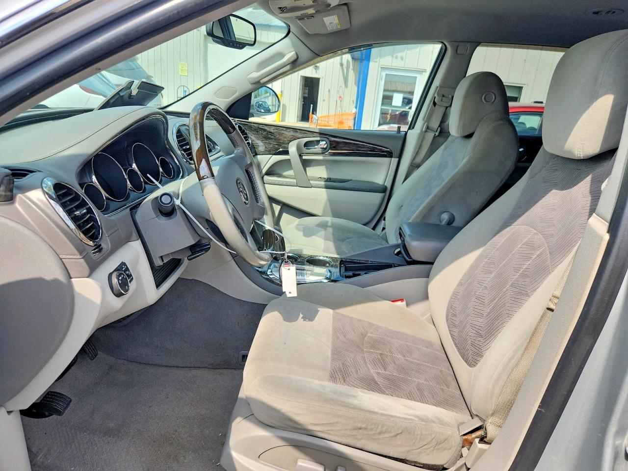 2013 Buick Enclave Silver vin: 5GAKRBKD4DJ240602