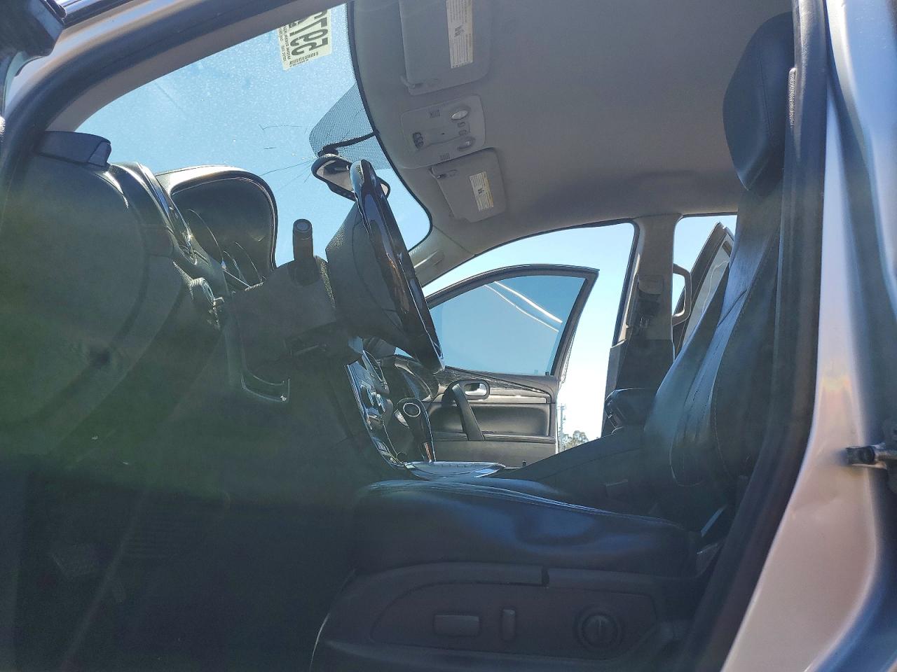 2014 Buick Enclave Silver vin: 5GAKRBKD4EJ100695