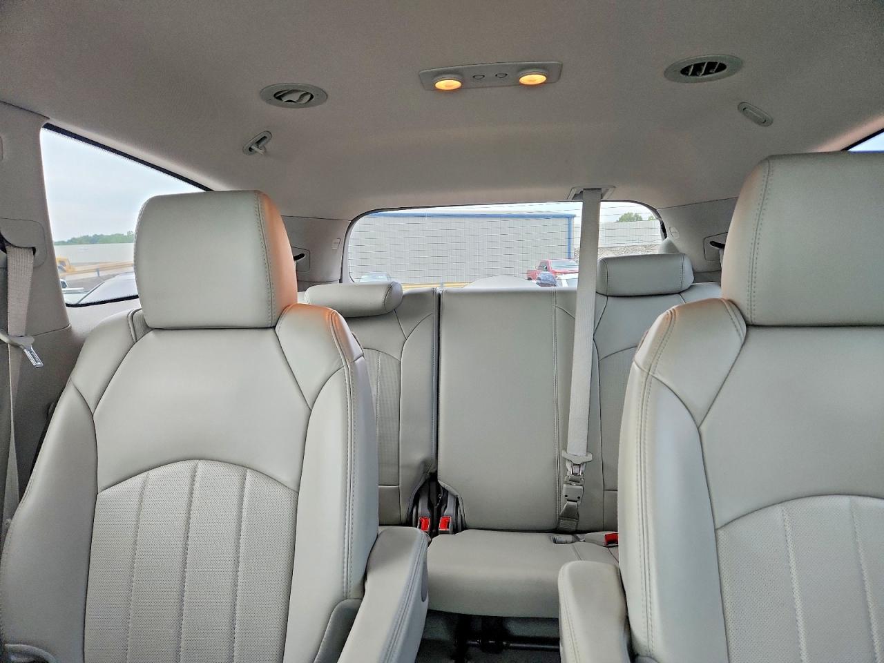 2014 Buick Enclave Cream vin: 5GAKRBKD4EJ211540