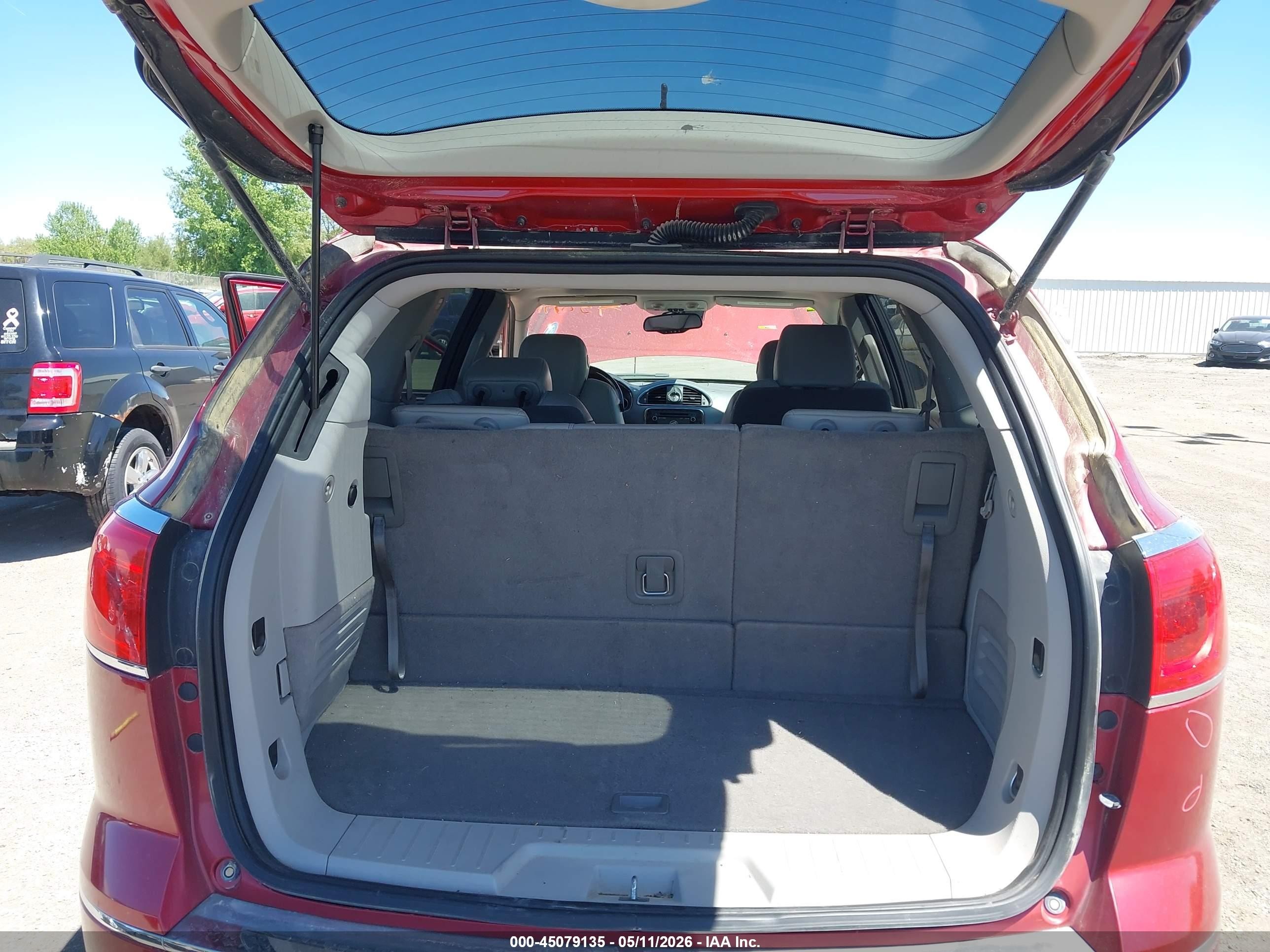 2014 Buick Enclave Leather Red vin: 5GAKRBKD4EJ282267