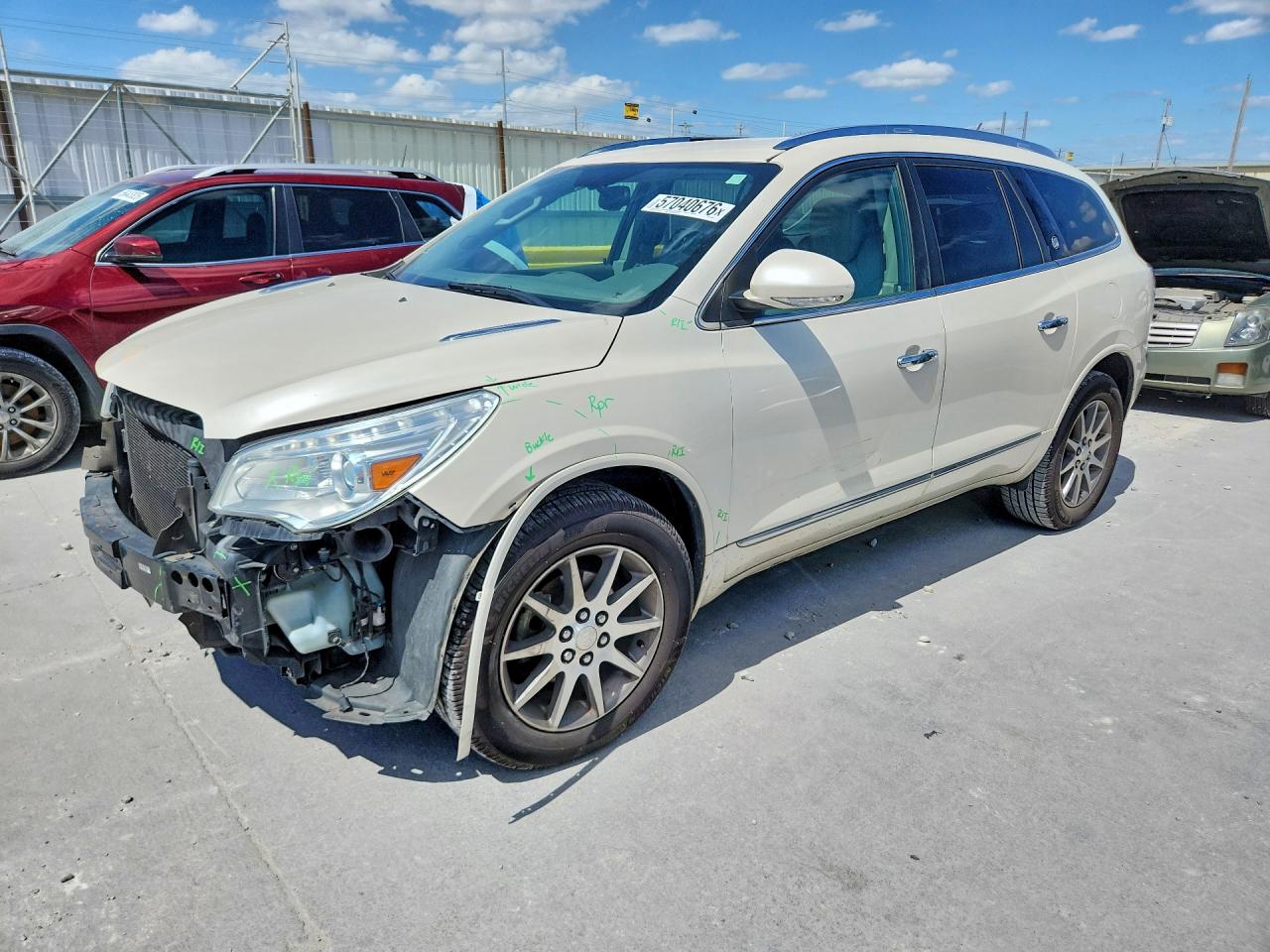 2014 Buick Enclave Cream vin: 5GAKRBKD4EJ331645