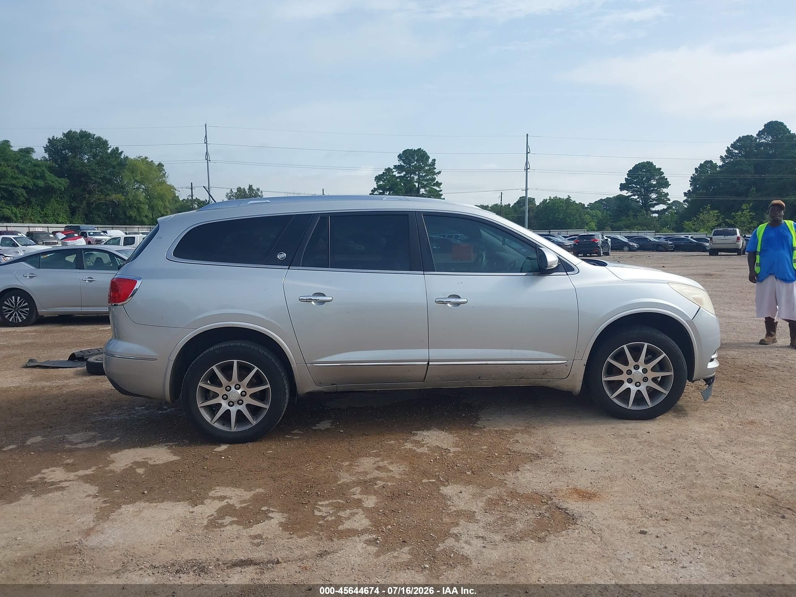 2015 Buick Enclave Leather Silver vin: 5GAKRBKD4FJ230543