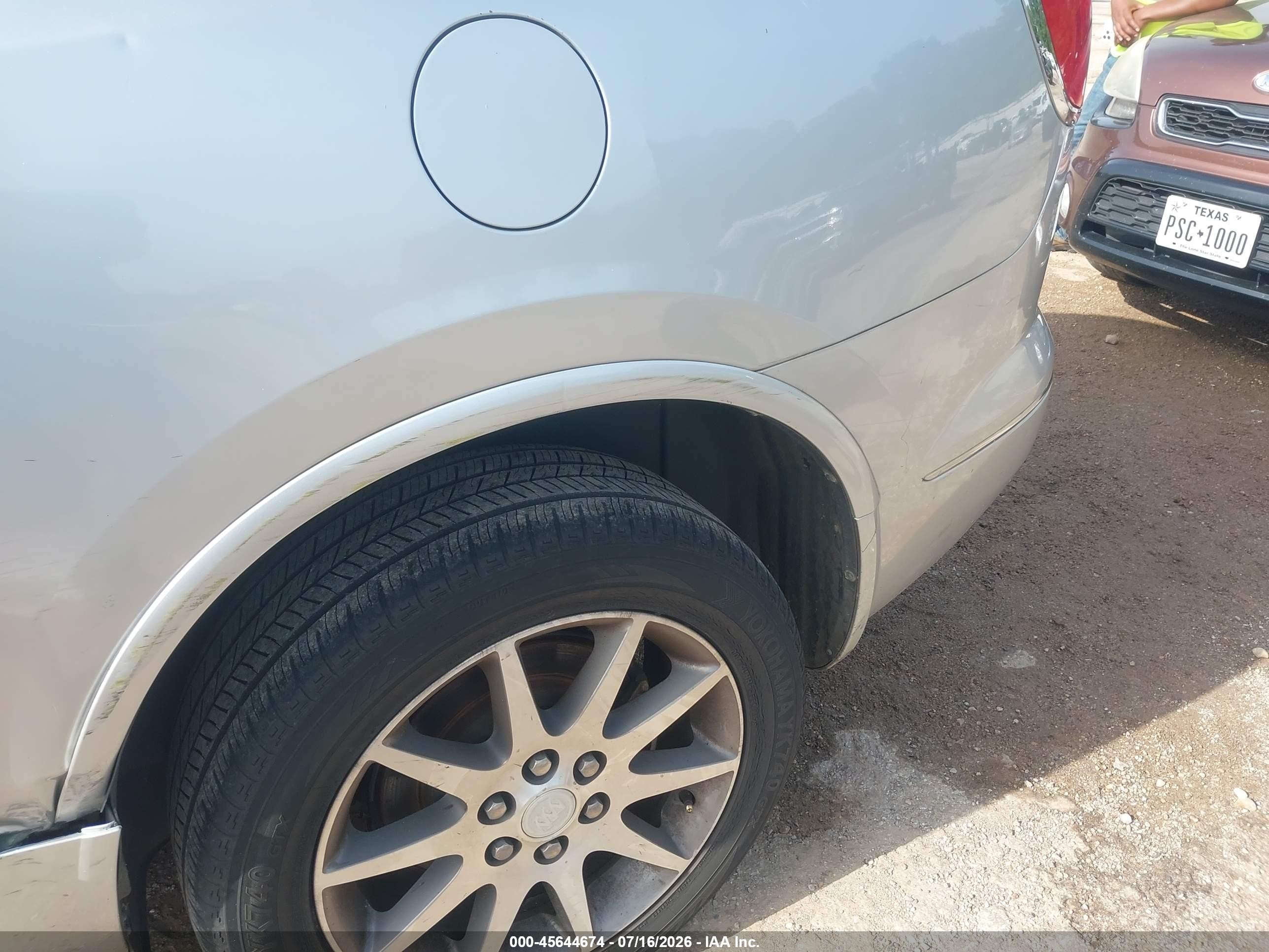 2015 Buick Enclave Leather Silver vin: 5GAKRBKD4FJ230543