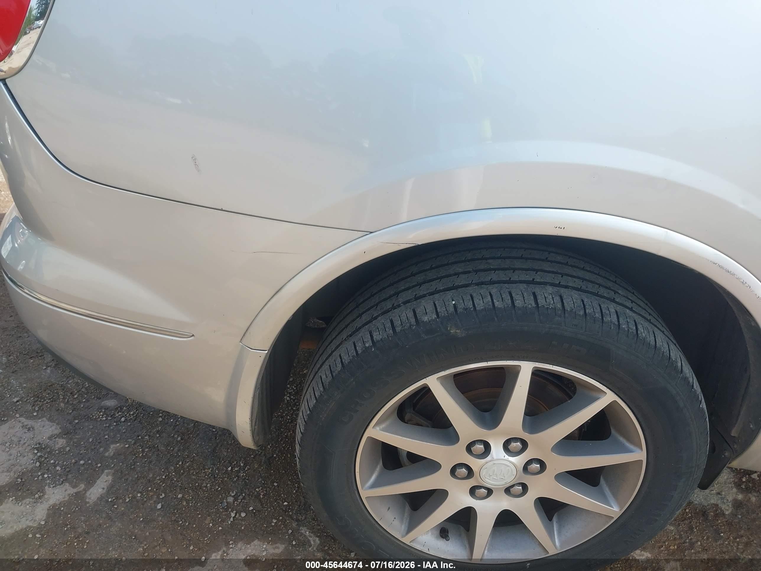 2015 Buick Enclave Leather Silver vin: 5GAKRBKD4FJ230543