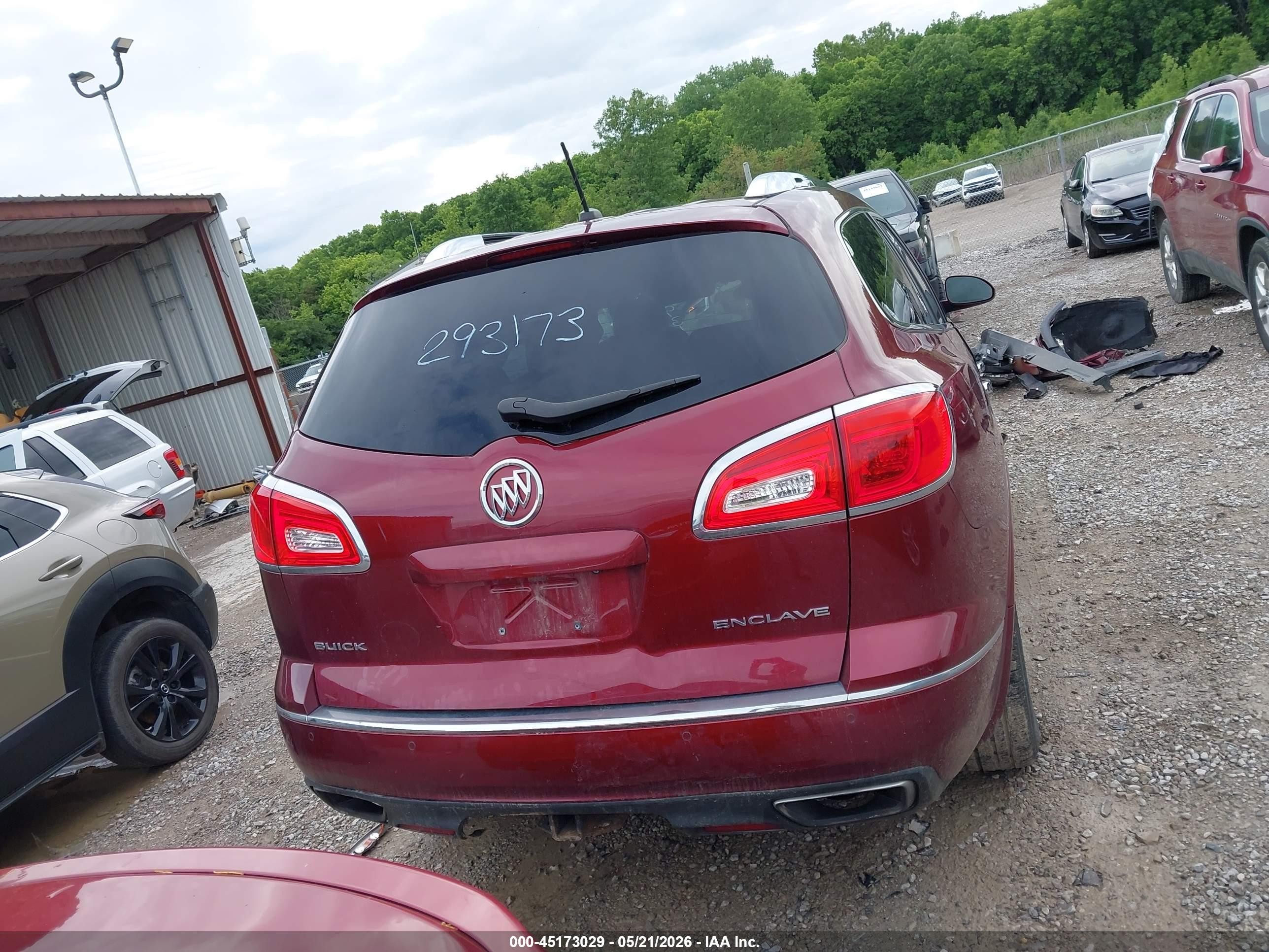 2015 Buick Enclave Leather Burgundy vin: 5GAKRBKD4FJ293173