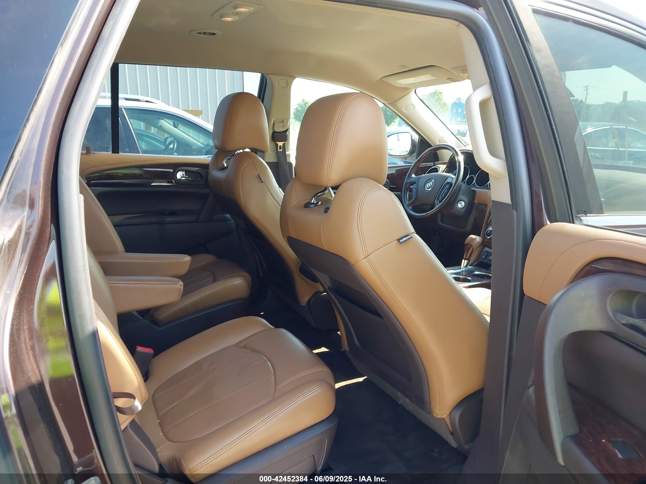 2016 Buick Enclave Leather Black vin: 5GAKRBKD4GJ300303