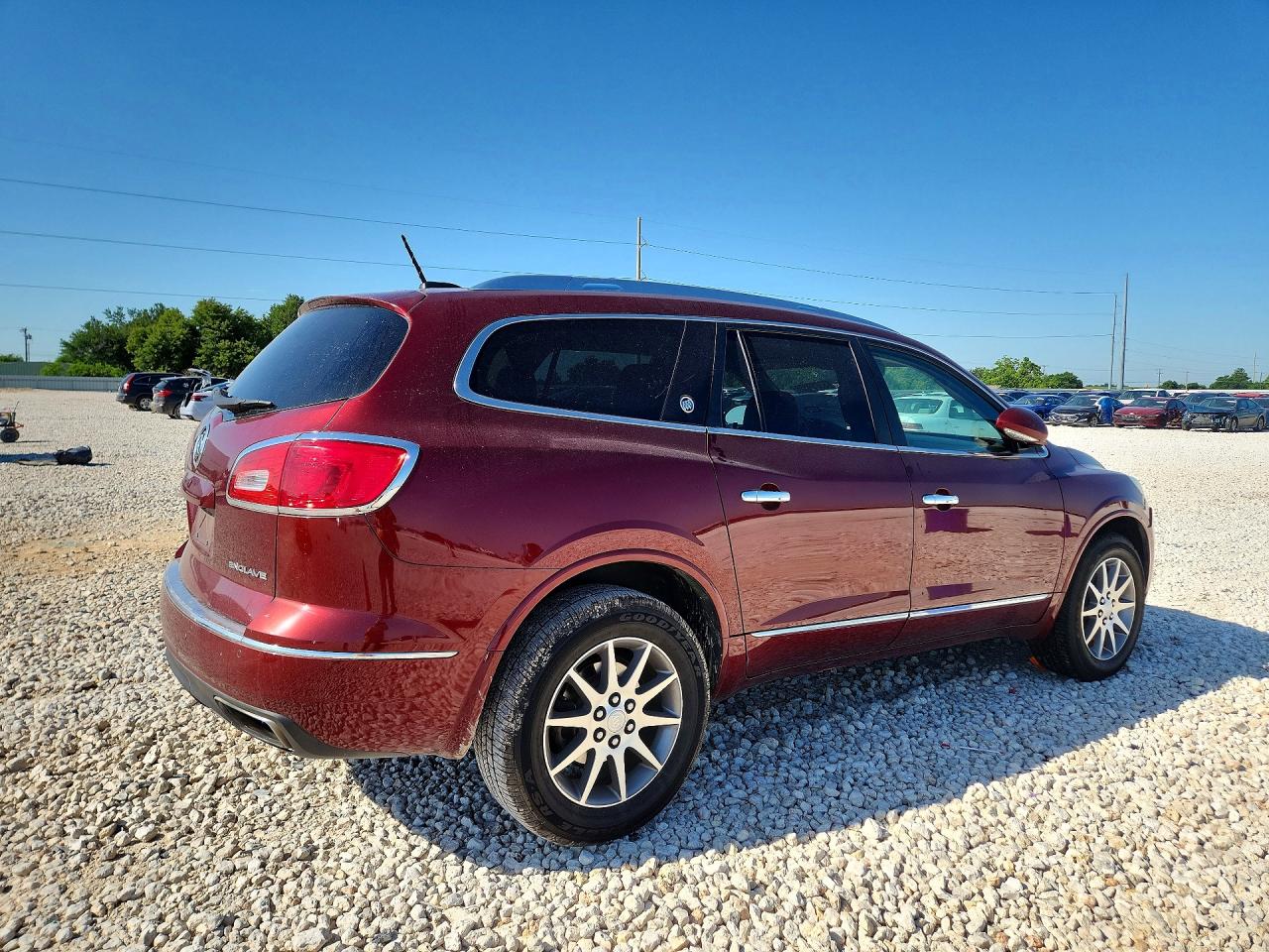 2017 Buick Enclave Burgundy vin: 5GAKRBKD4HJ109465