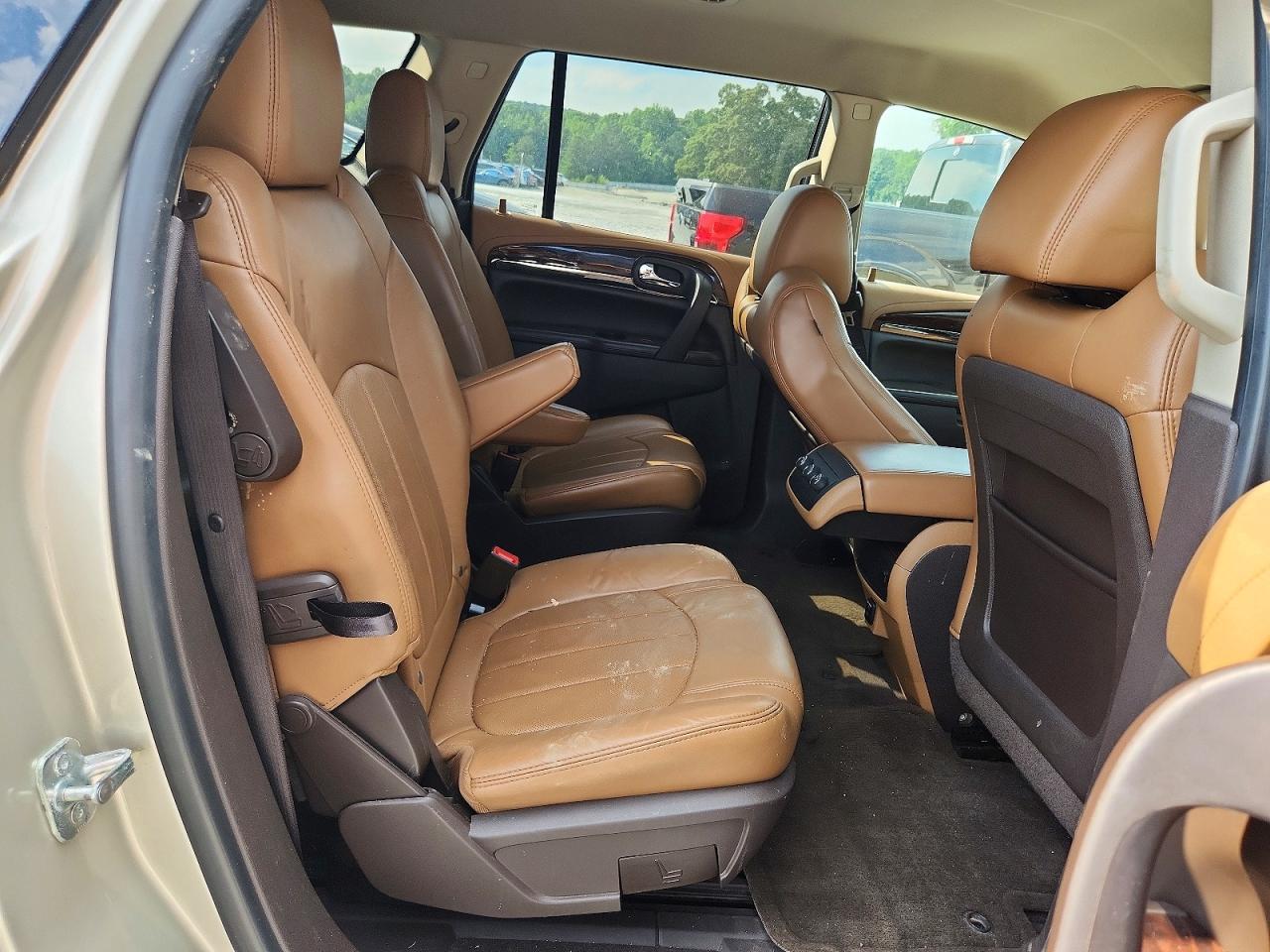 2014 Buick Enclave Бежевый vin: 5GAKRBKD5EJ117327