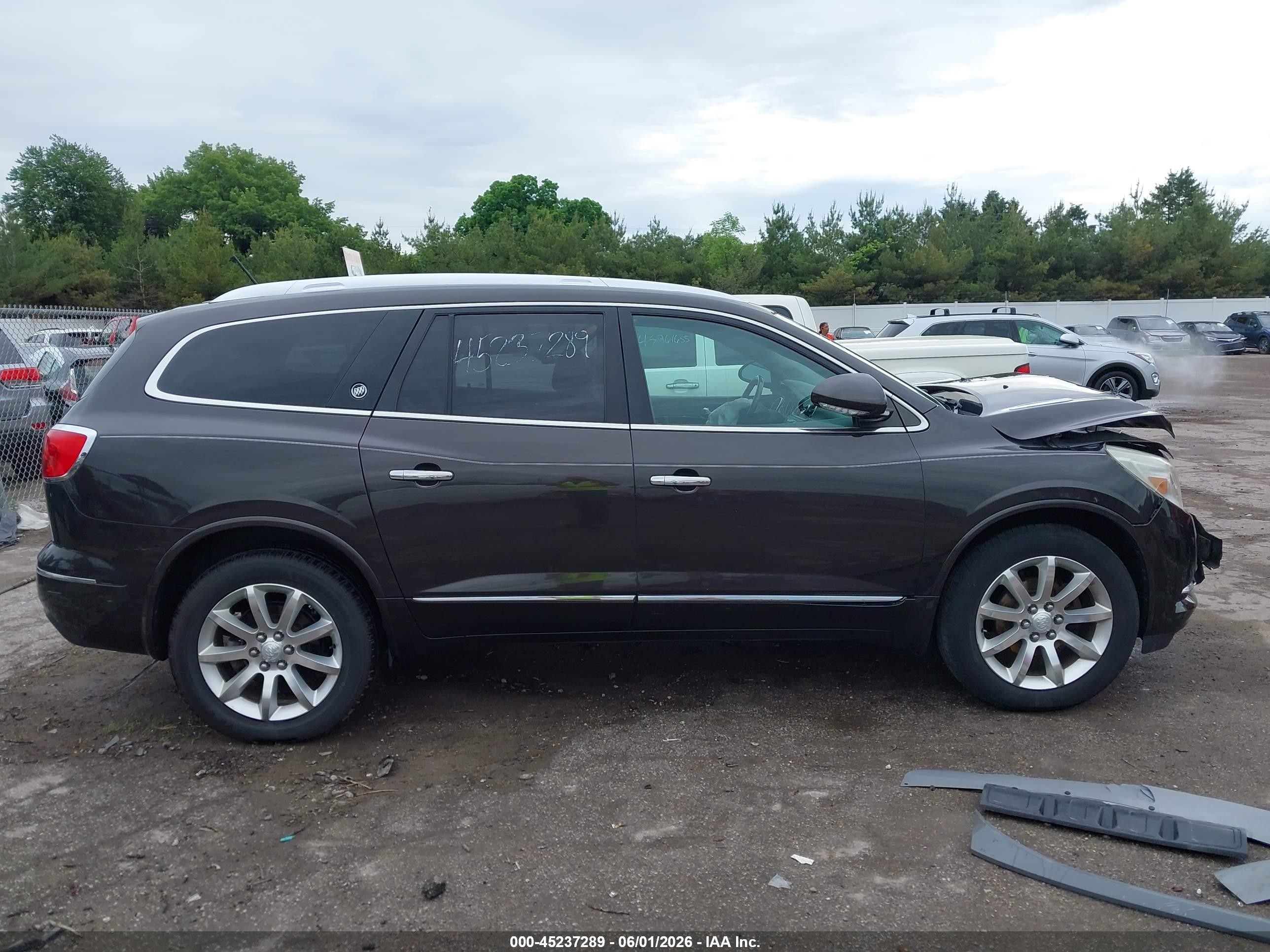 2014 Buick Enclave Leather Черный vin: 5GAKRBKD5EJ180217