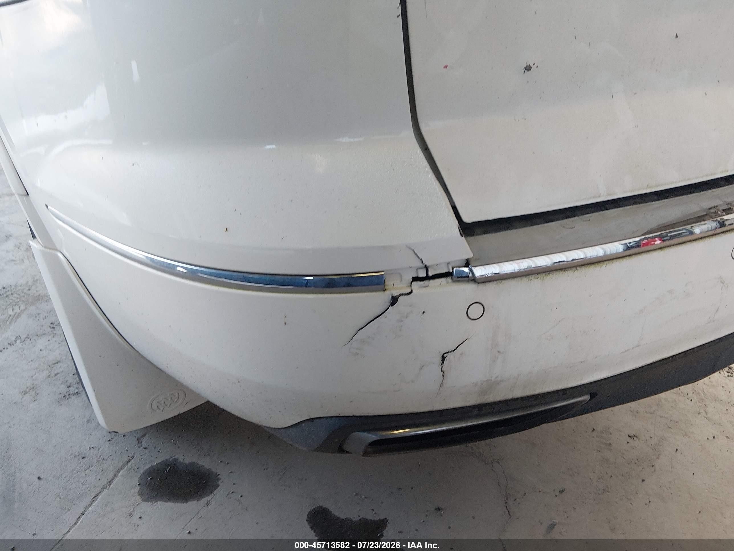 2014 Buick Enclave Leather White vin: 5GAKRBKD5EJ187975