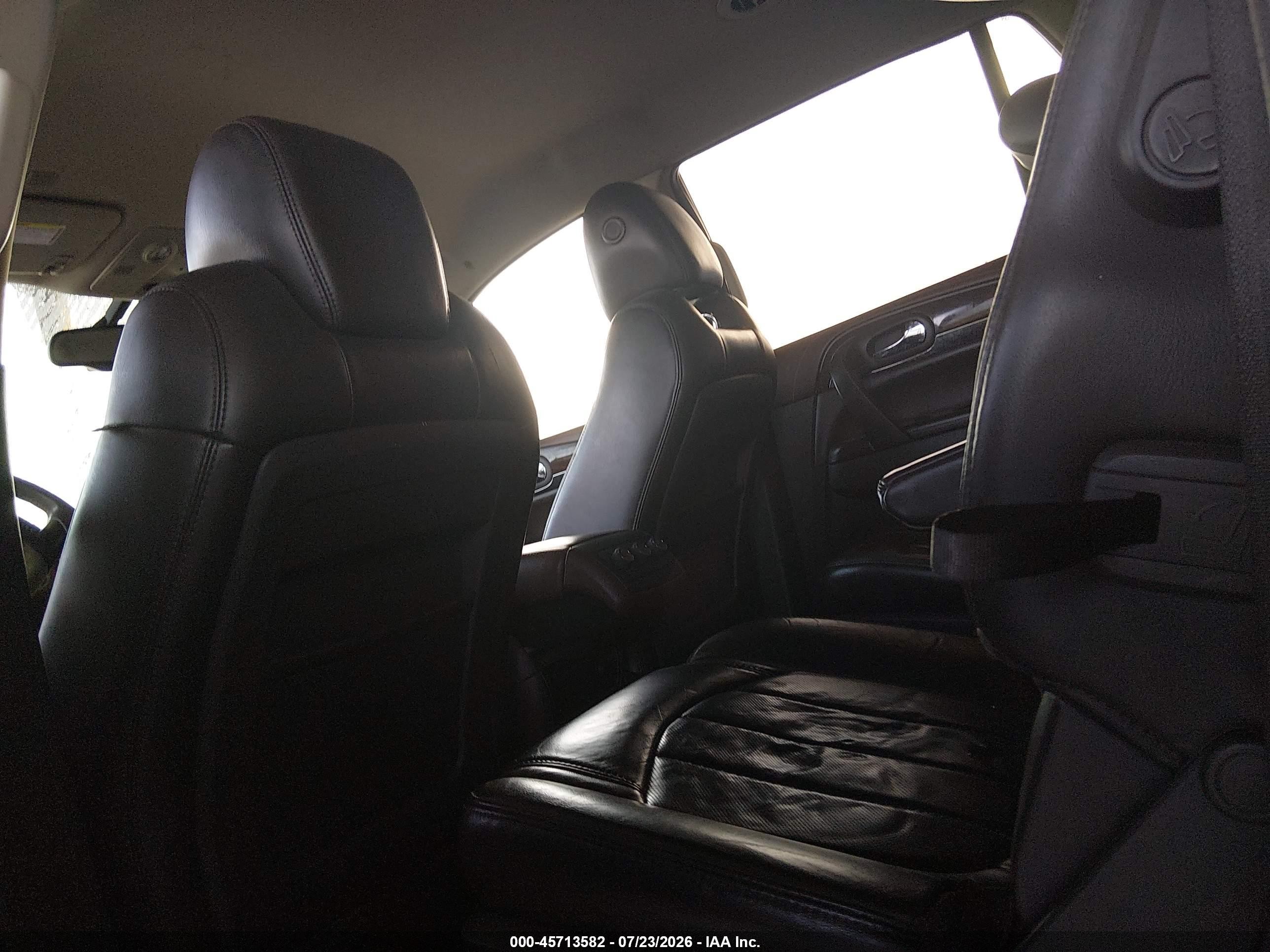 2014 Buick Enclave Leather White vin: 5GAKRBKD5EJ187975