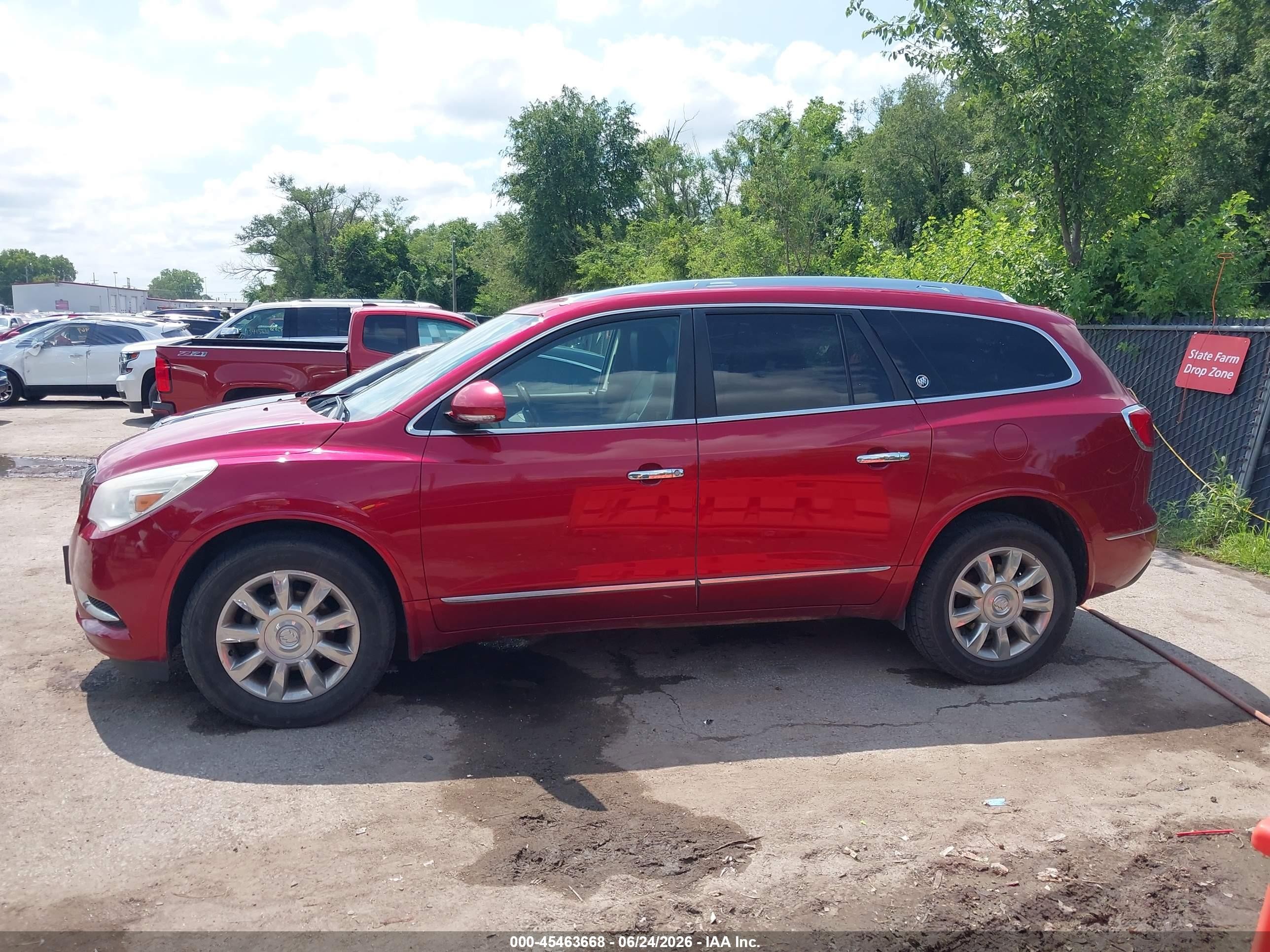 2014 Buick Enclave Leather Red vin: 5GAKRBKD5EJ316667