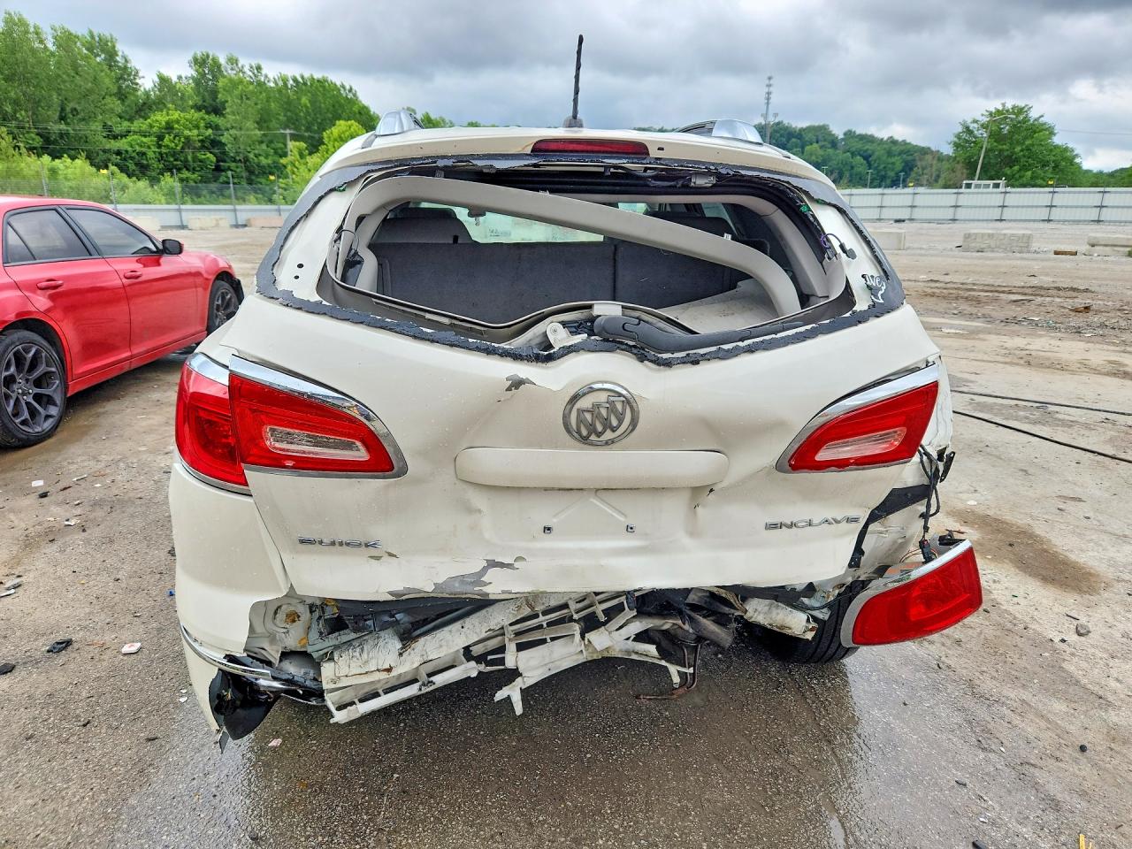 2015 Buick Enclave White vin: 5GAKRBKD5FJ216070