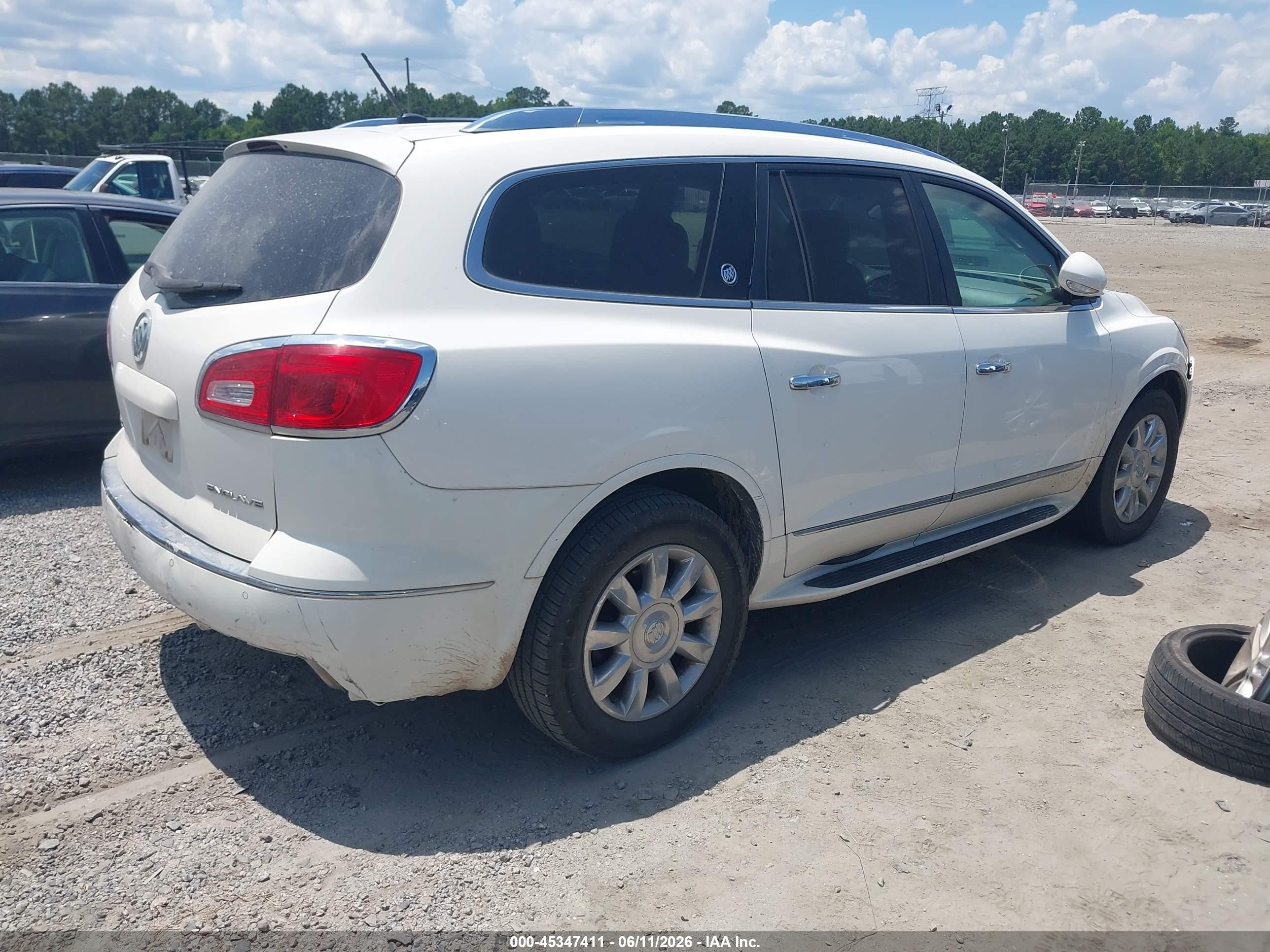 2015 Buick Enclave Leather White vin: 5GAKRBKD5FJ269013