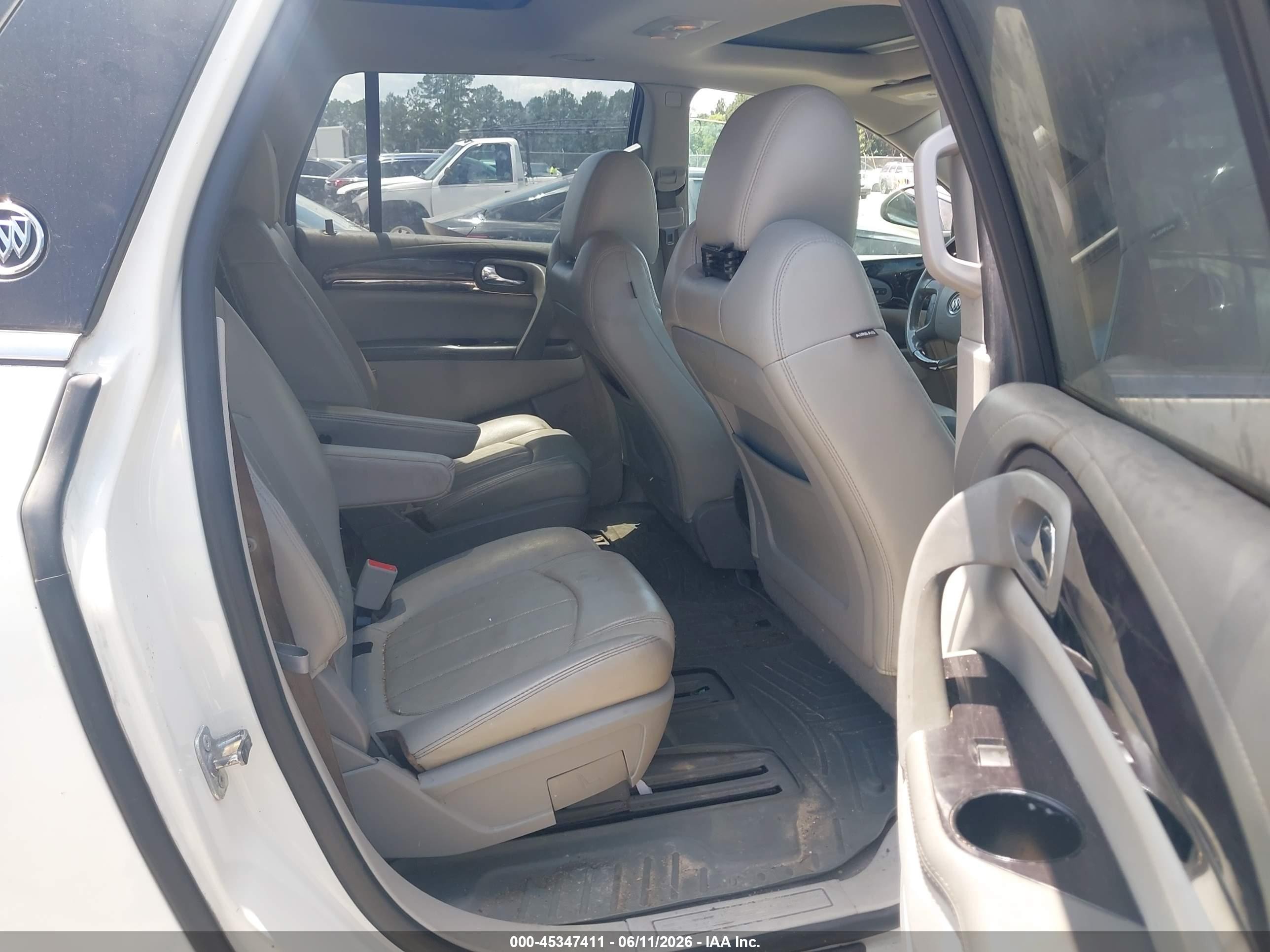 2015 Buick Enclave Leather White vin: 5GAKRBKD5FJ269013
