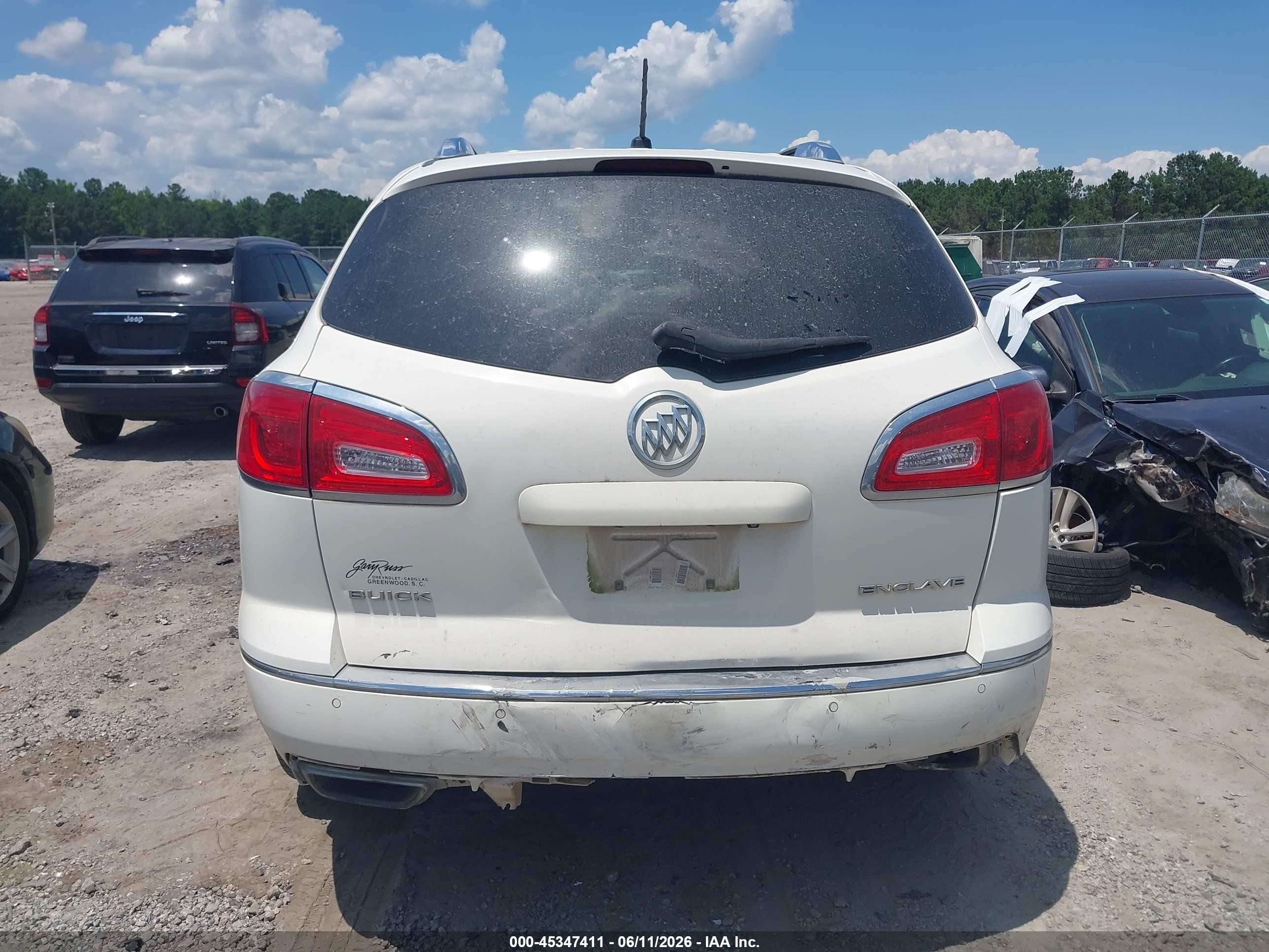 2015 Buick Enclave Leather White vin: 5GAKRBKD5FJ269013