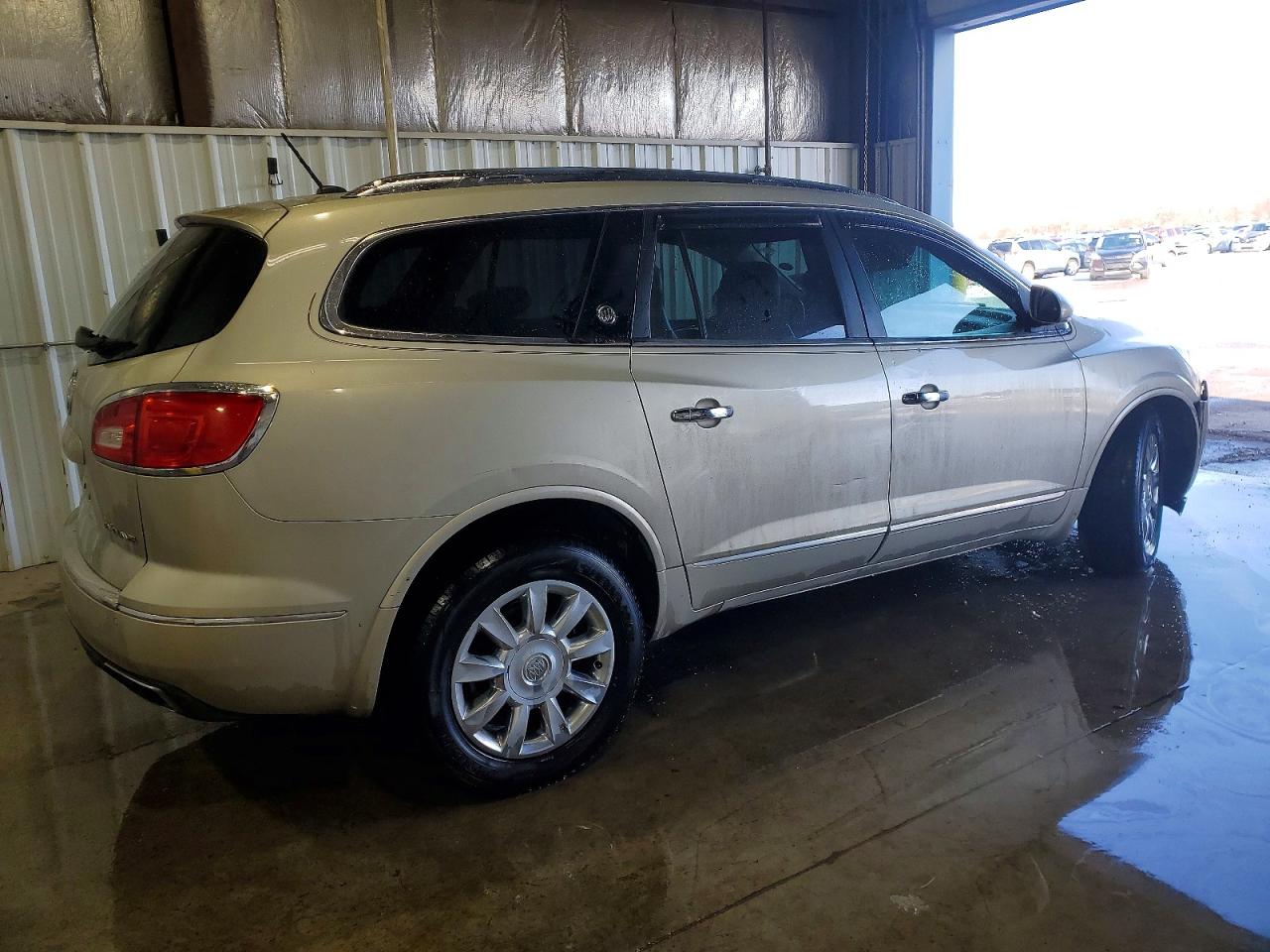 2014 Buick Enclave Gold vin: 5GAKRBKD6EJ102321