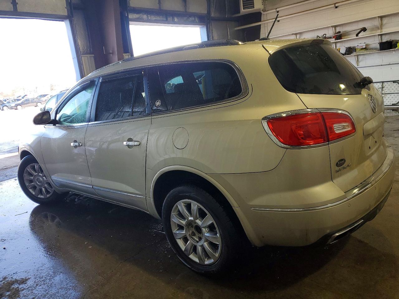 2014 Buick Enclave Gold vin: 5GAKRBKD6EJ102321