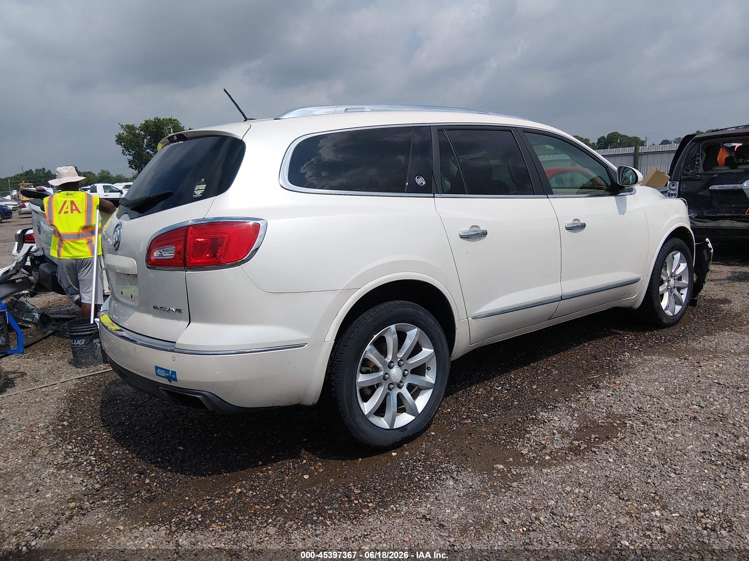 2014 Buick Enclave Leather White vin: 5GAKRBKD6EJ182932