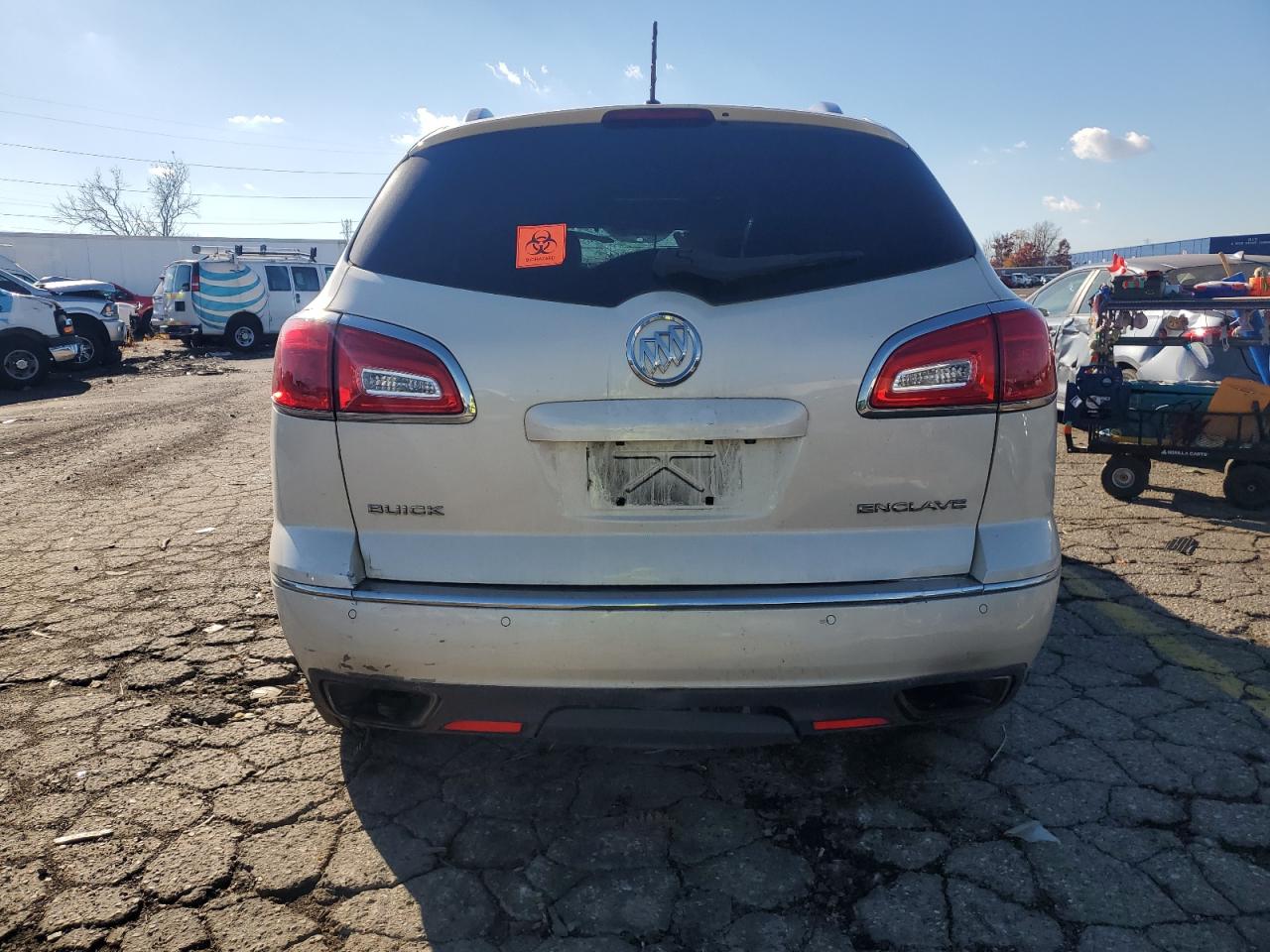 2014 Buick Enclave White vin: 5GAKRBKD6EJ264921