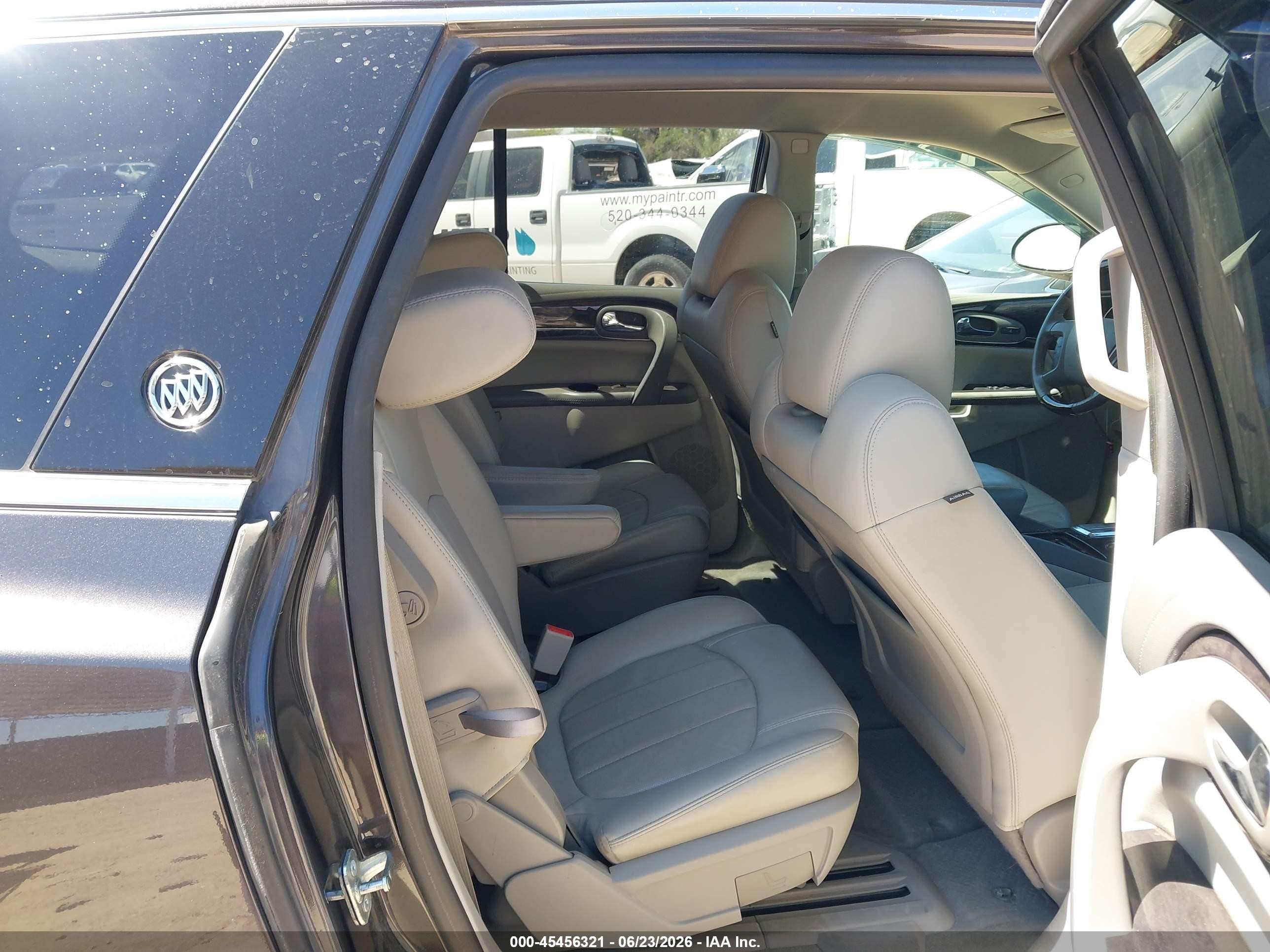 2015 Buick Enclave Leather Gray vin: 5GAKRBKD6FJ143923