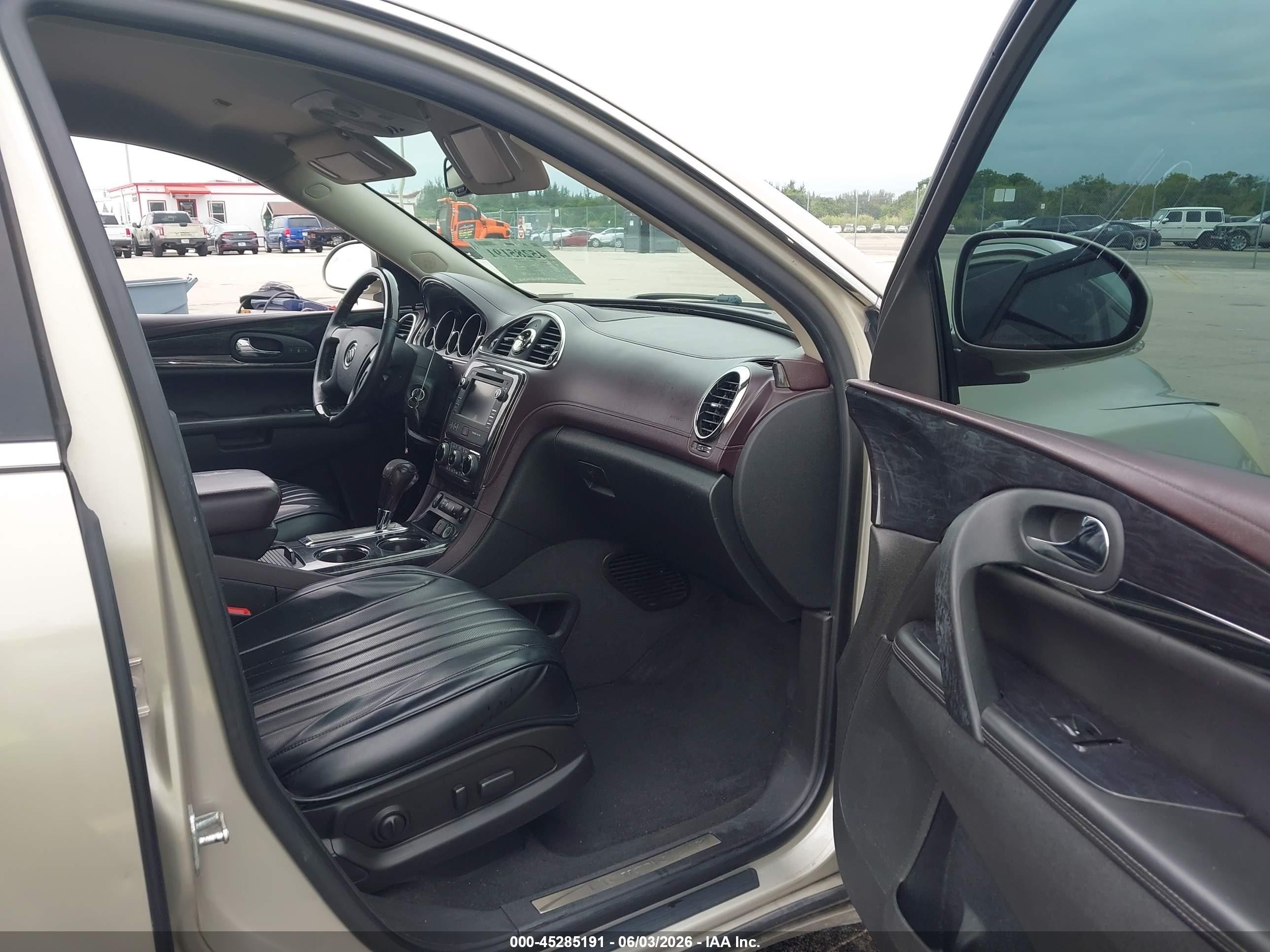 2015 Buick Enclave Leather Gold vin: 5GAKRBKD6FJ211234