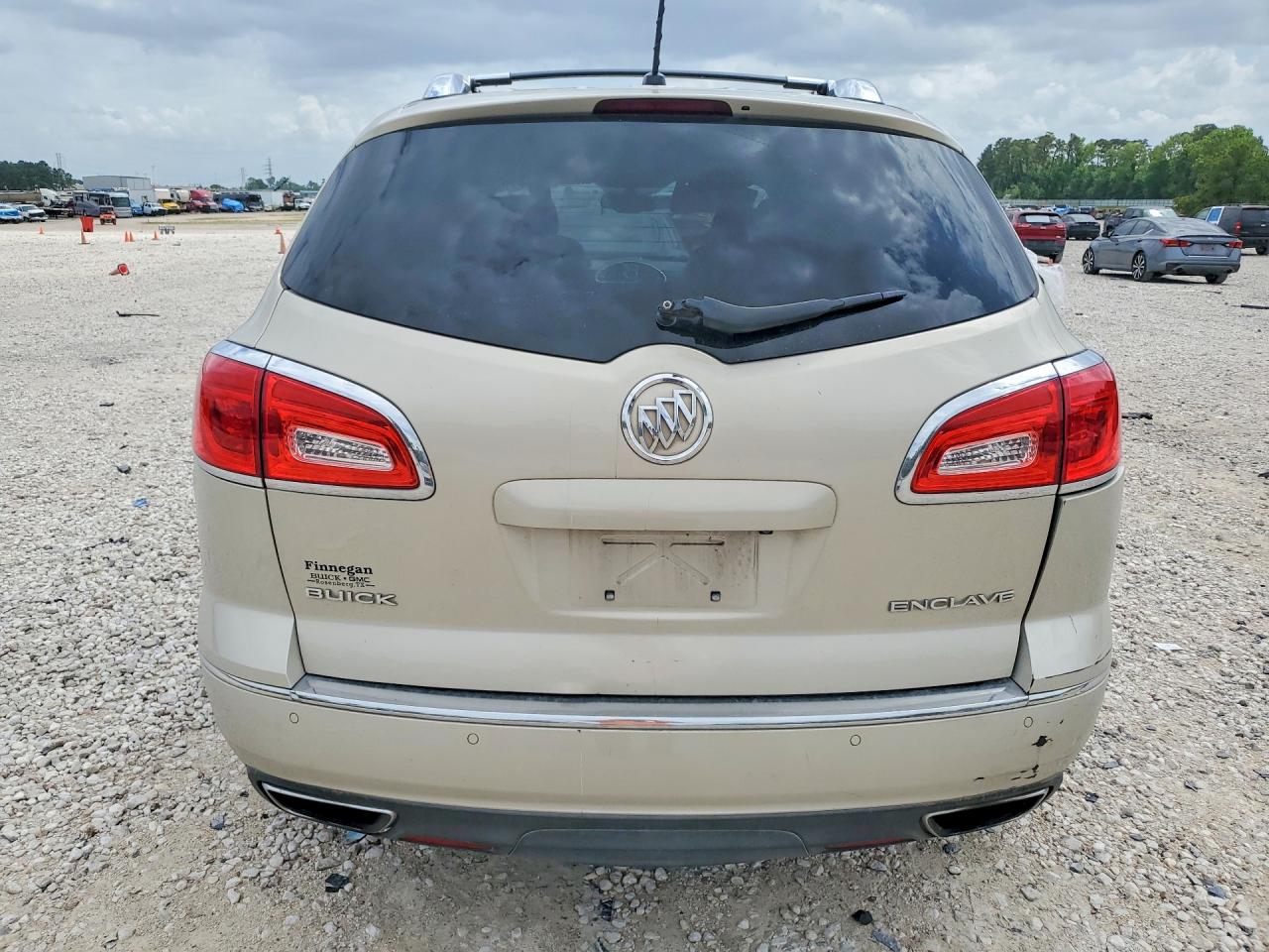 2015 Buick Enclave Beige vin: 5GAKRBKD6FJ310443