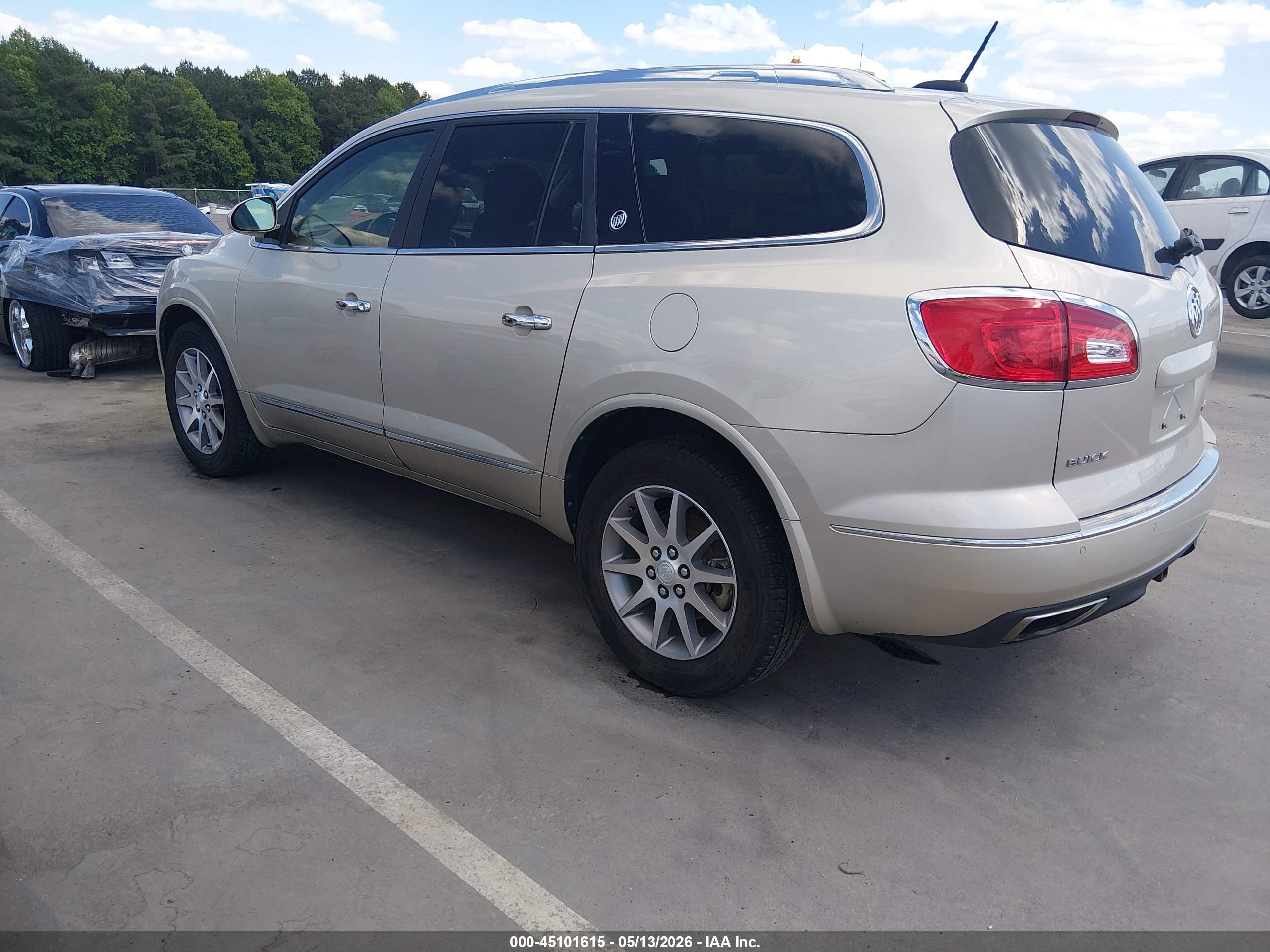 2016 Buick Enclave Leather Cream vin: 5GAKRBKD6GJ272049