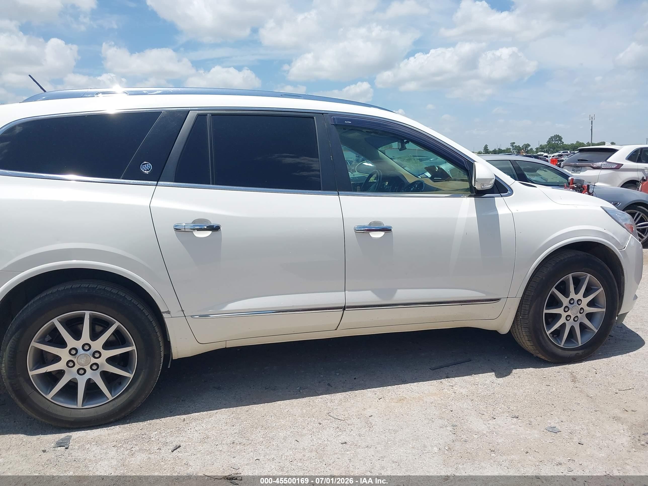 2014 Buick Enclave Leather White vin: 5GAKRBKD7EJ168649