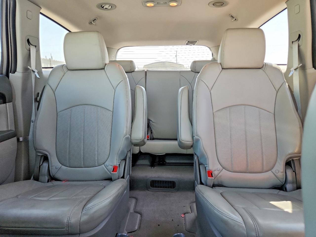 2014 Buick Enclave Серебряный vin: 5GAKRBKD7EJ208874