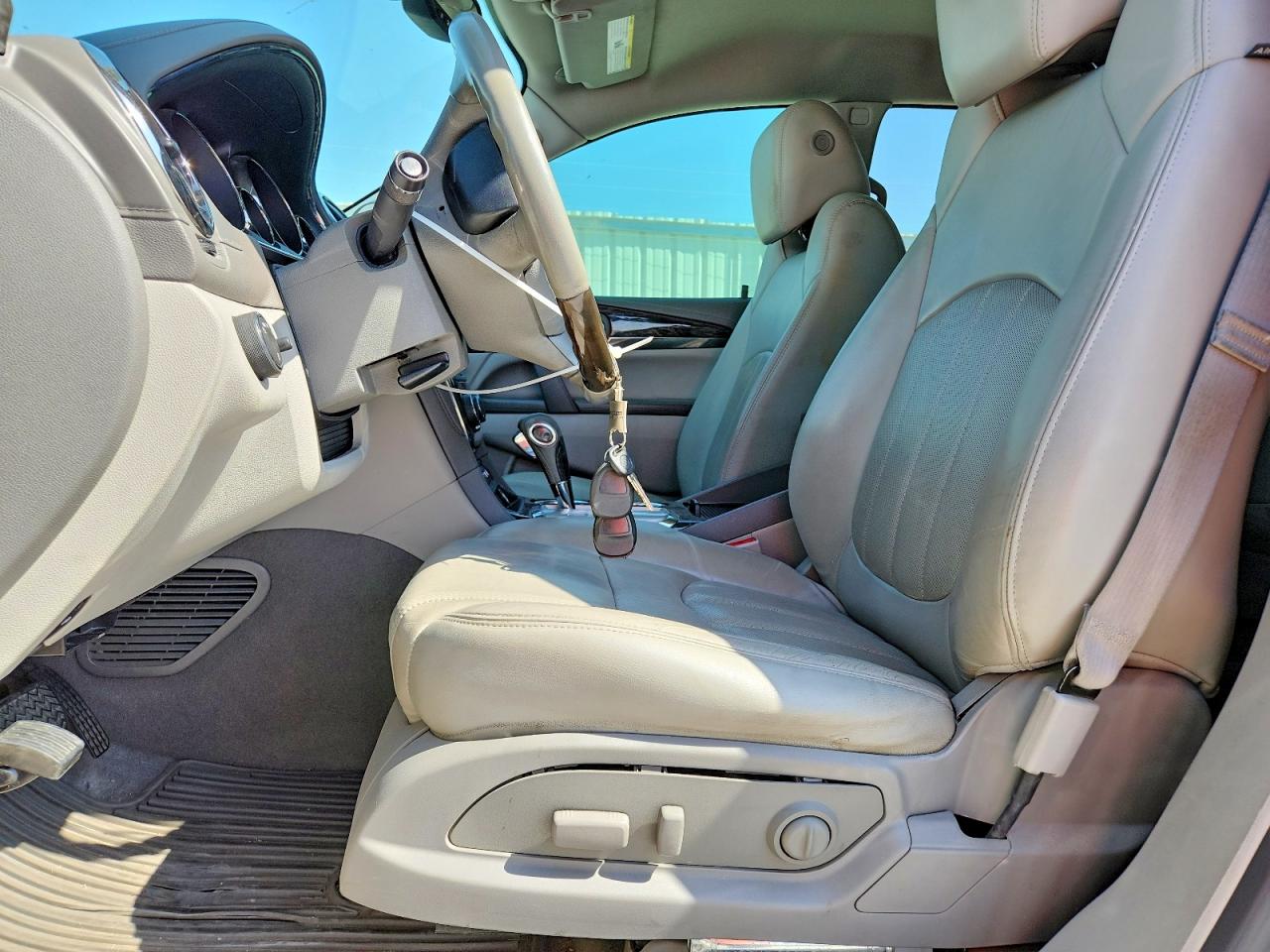 2014 Buick Enclave Серебряный vin: 5GAKRBKD7EJ208874