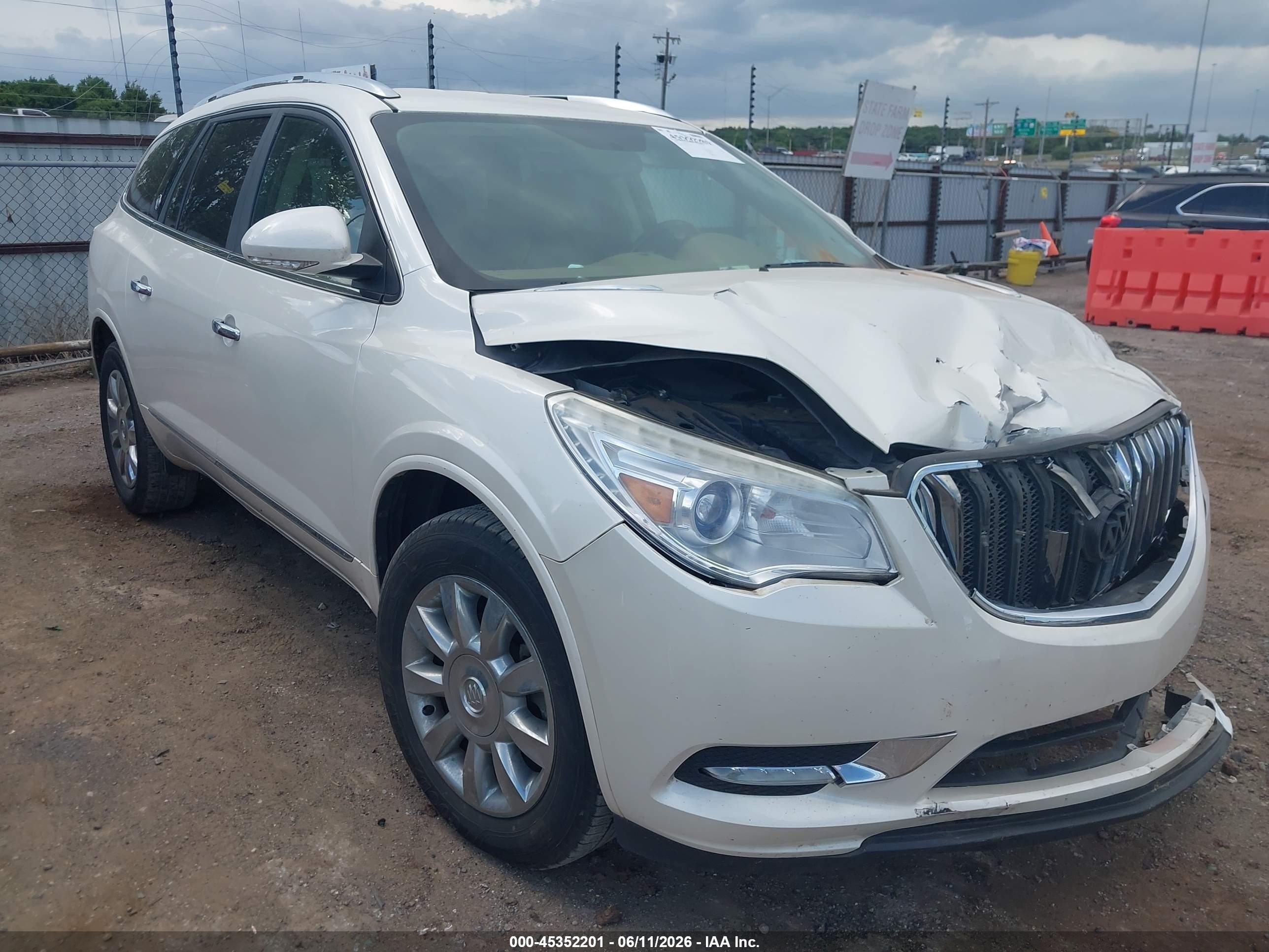 2014 Buick Enclave Leather White vin: 5GAKRBKD7EJ341702
