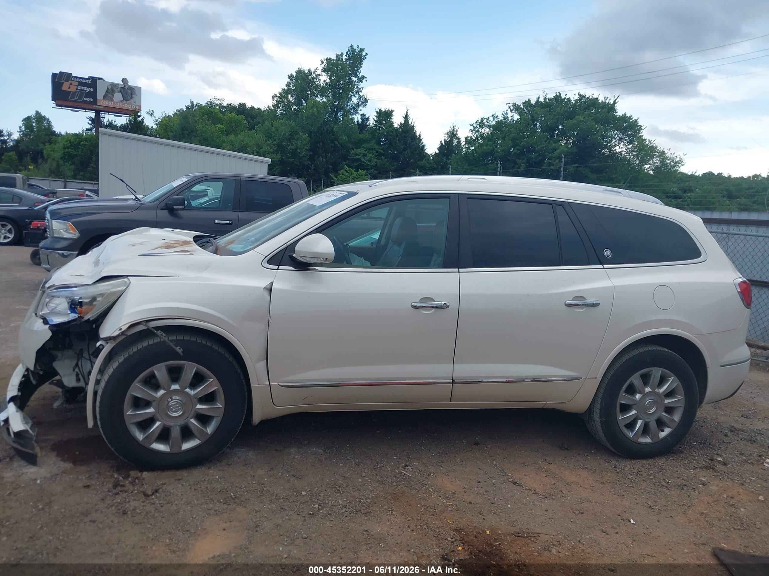 2014 Buick Enclave Leather White vin: 5GAKRBKD7EJ341702