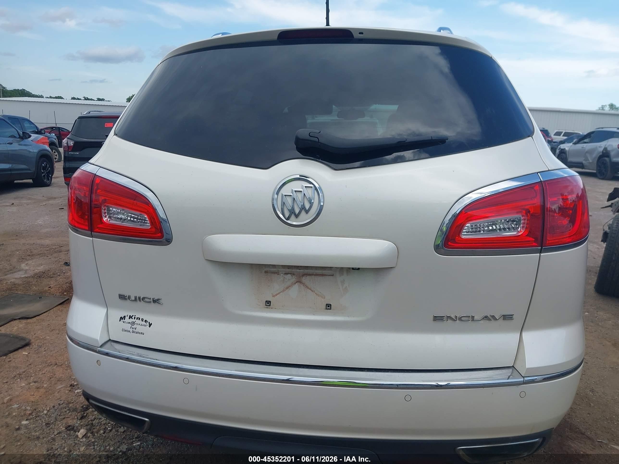 2014 Buick Enclave Leather White vin: 5GAKRBKD7EJ341702