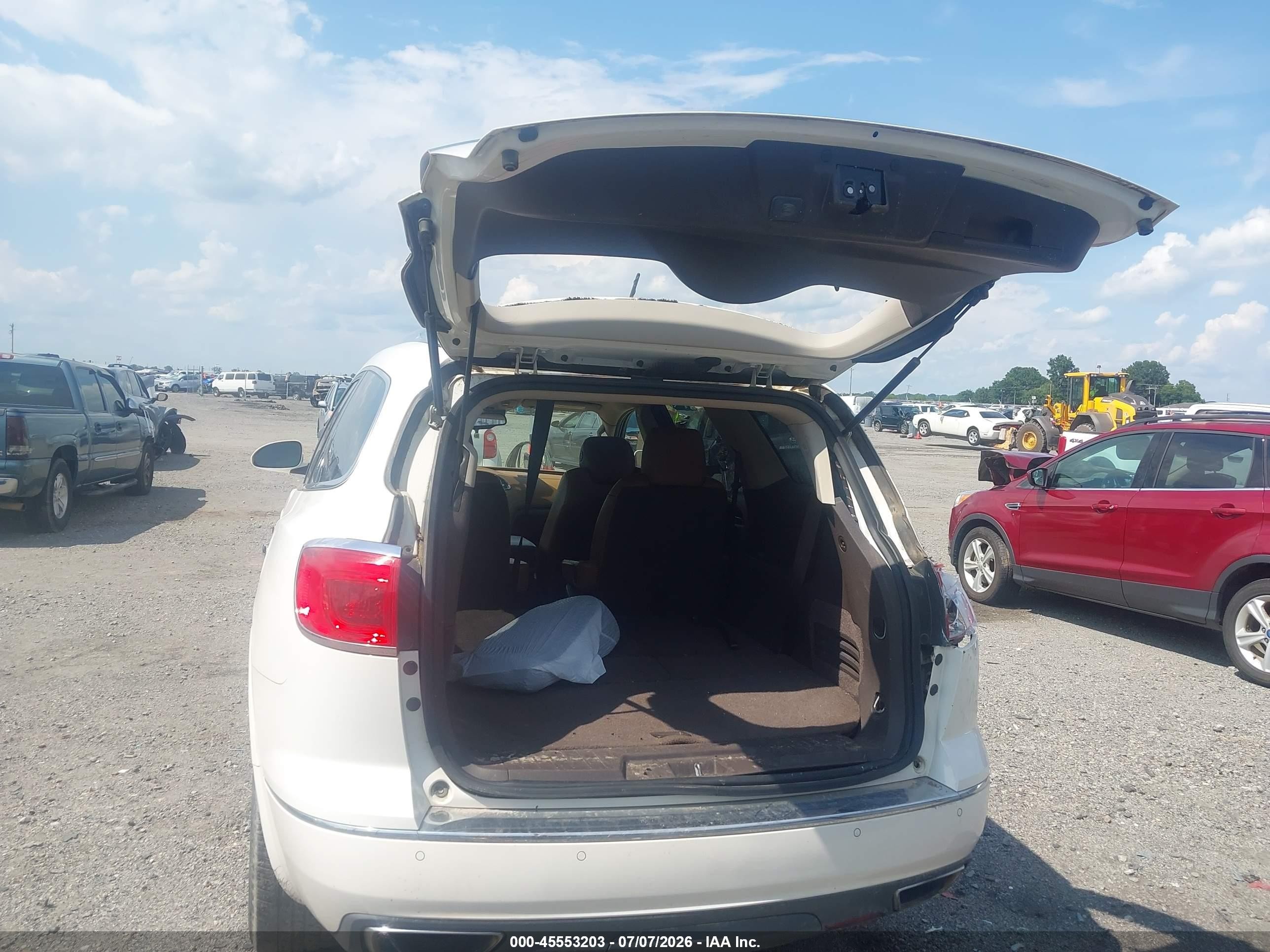 2015 Buick Enclave Leather White vin: 5GAKRBKD7FJ320060