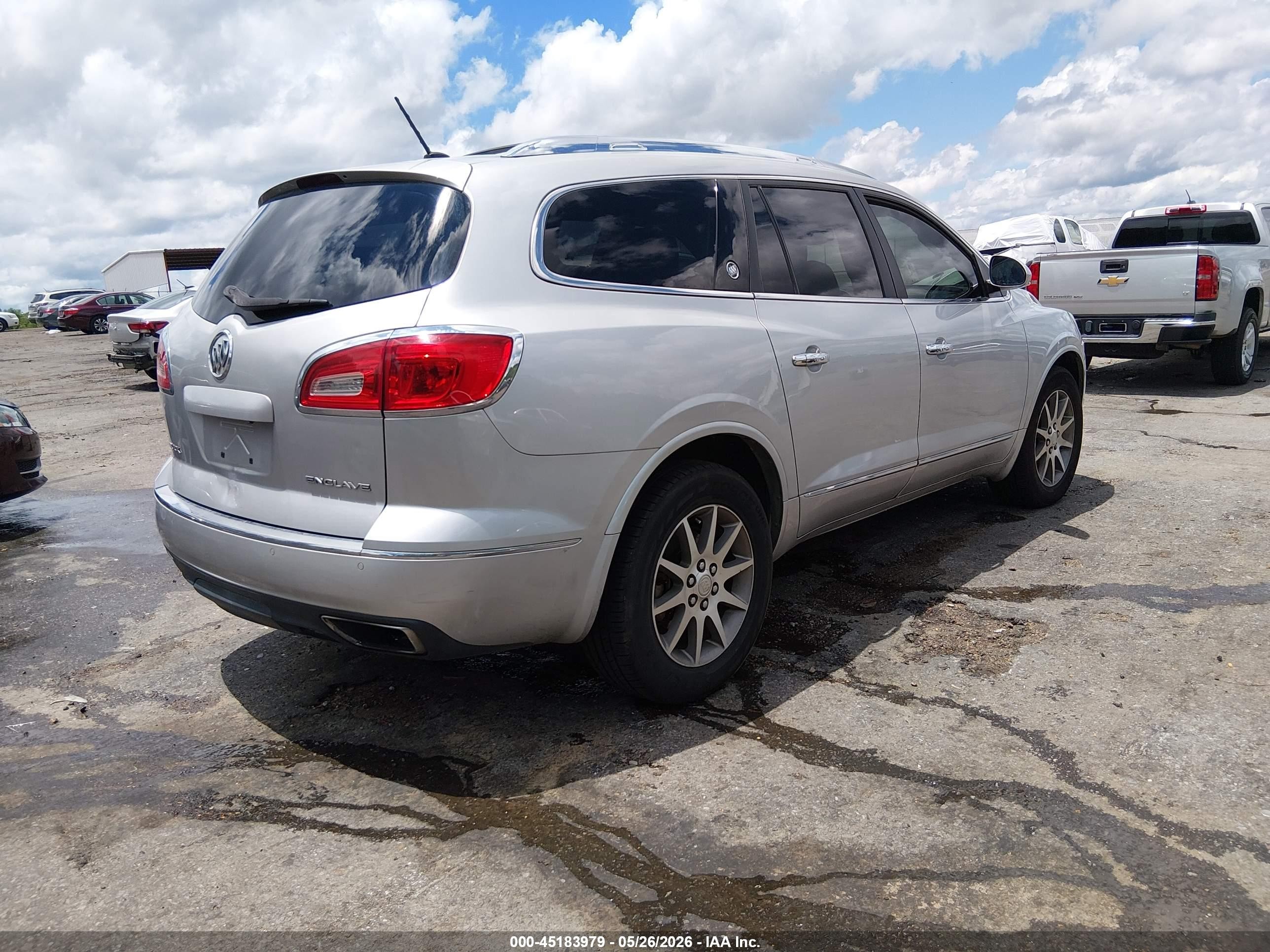 2014 Buick Enclave Leather Silver vin: 5GAKRBKD8EJ117791