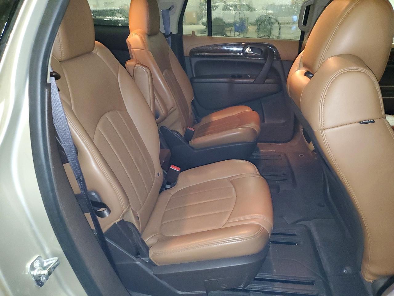 2014 Buick Enclave Cream vin: 5GAKRBKD8EJ192684