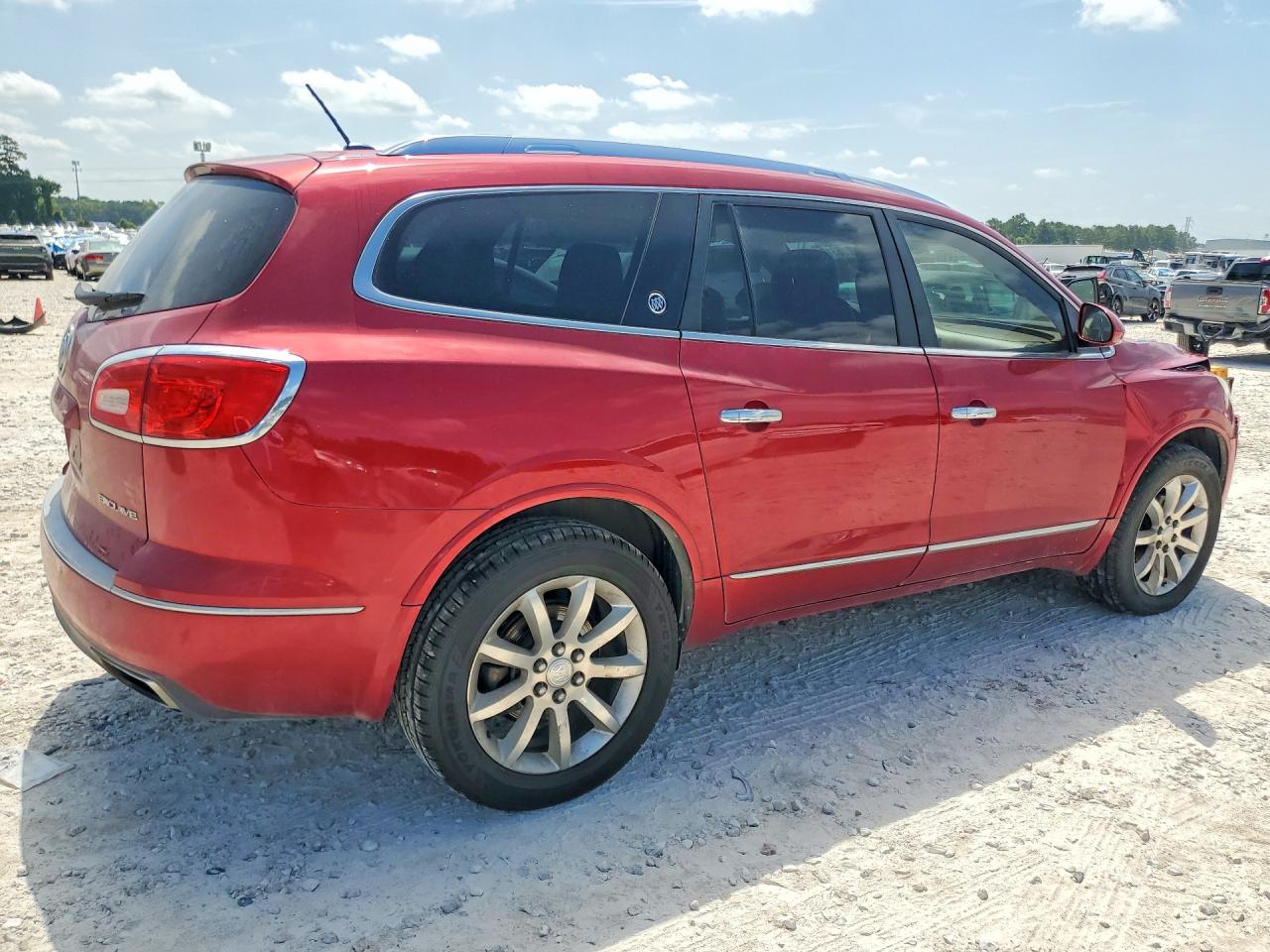 2014 Buick Enclave Red vin: 5GAKRBKD8EJ193432