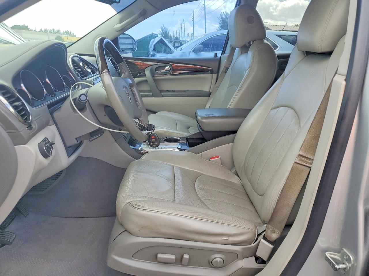 2014 Buick Enclave Серебряный vin: 5GAKRBKD8EJ256982